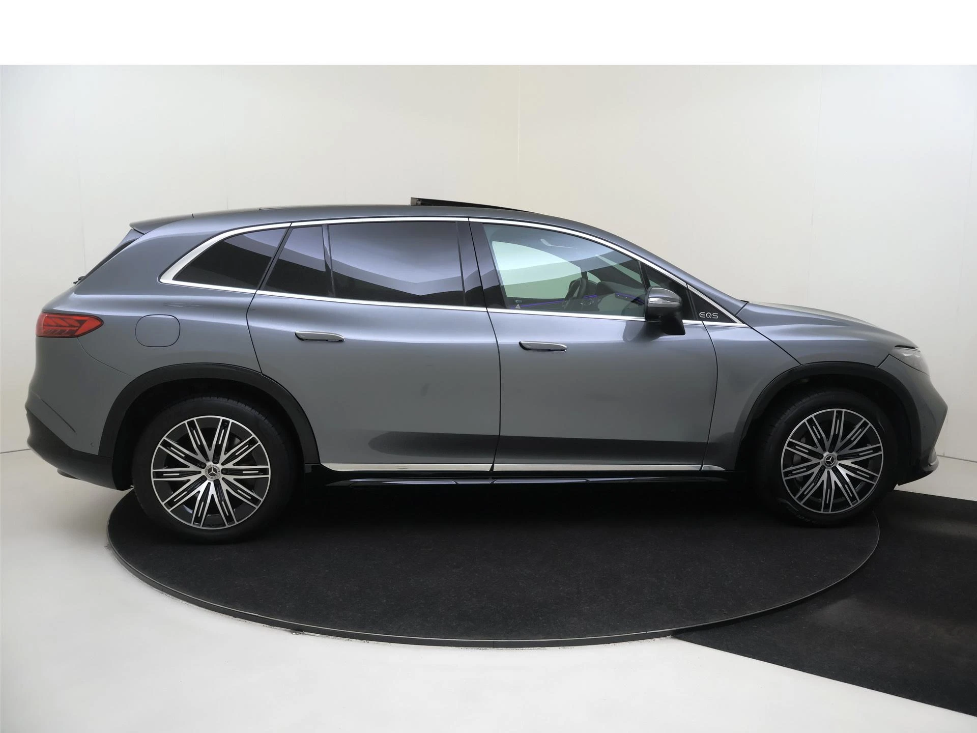 Mercedes-Benz EQS SUV 450+ AMG Line 7p 108 kWh