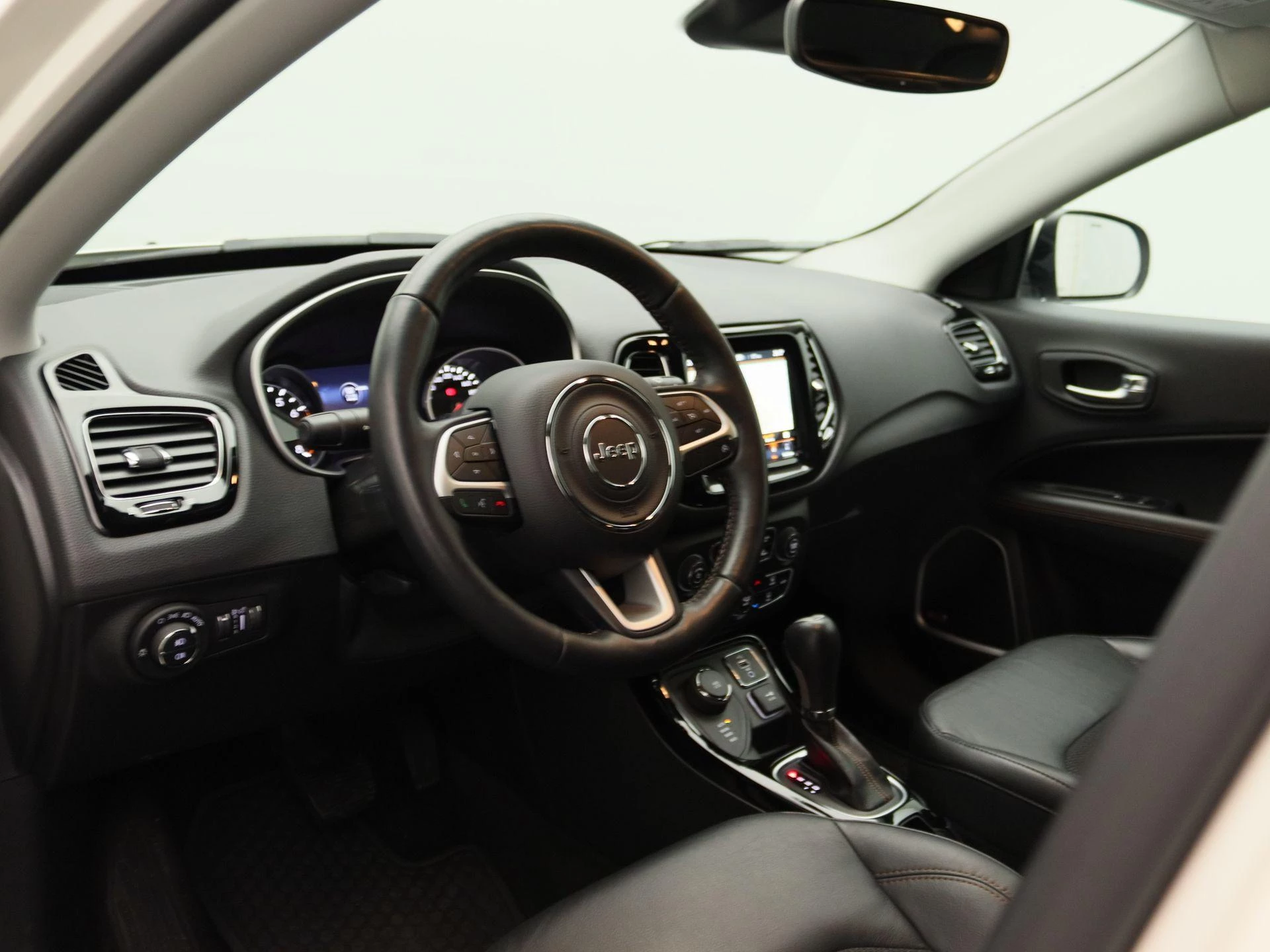 Jeep-Compass-image-20