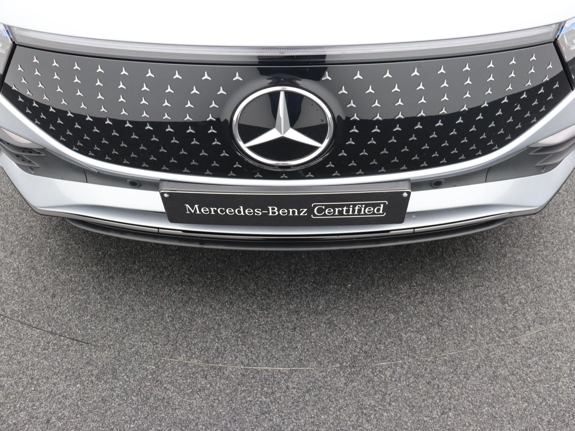 Mercedes-Benz-EQA-image-22