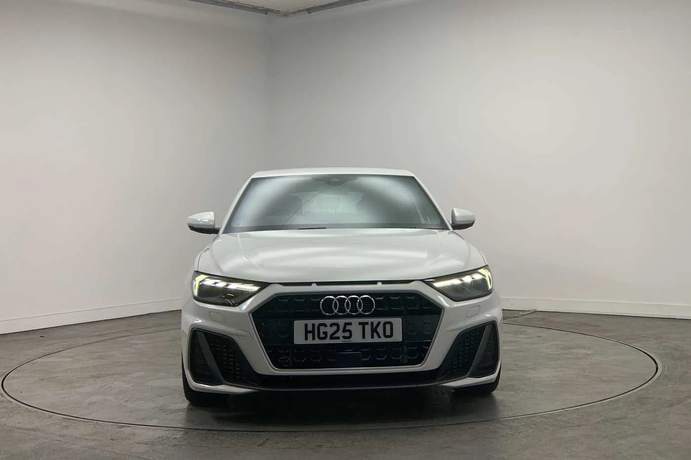 Audi-A1 Sportback-image-6