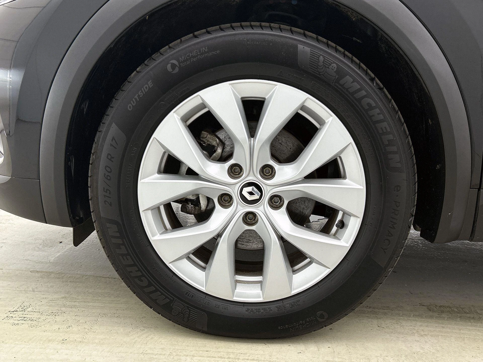 Renault-Captur-image-37