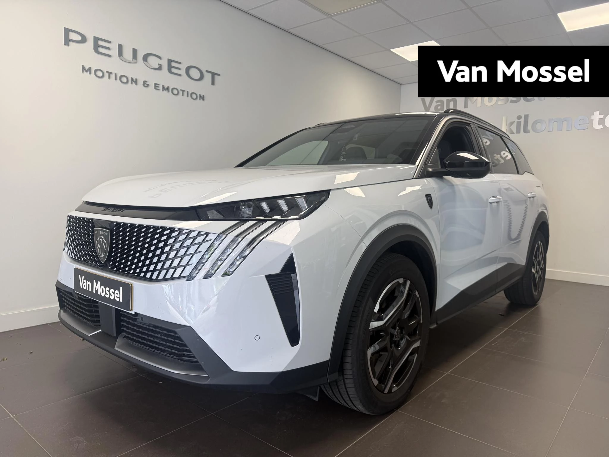 Peugeot-5008-image-0