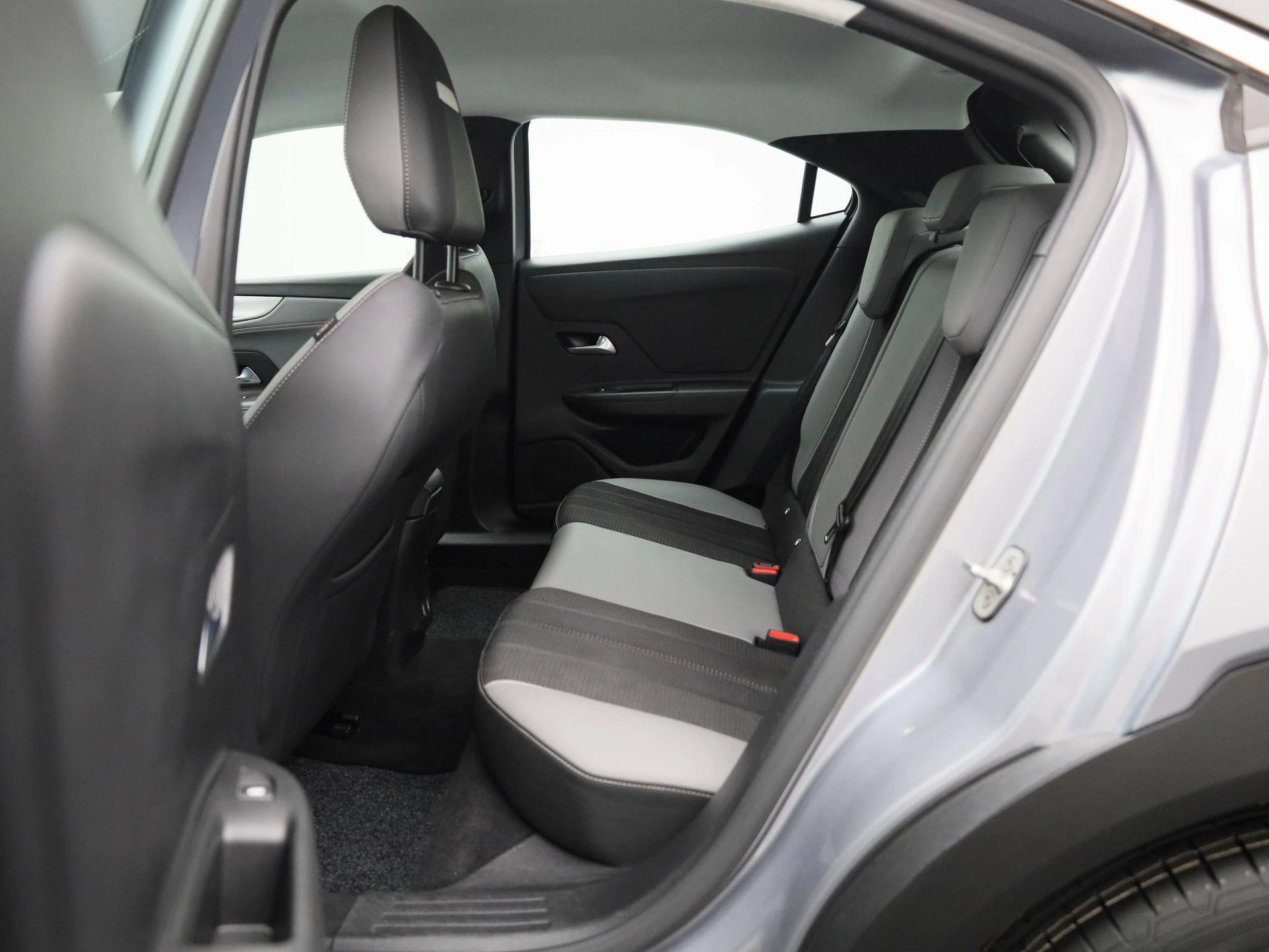 Opel Mokka-e BEV 50kWh e-Elegance