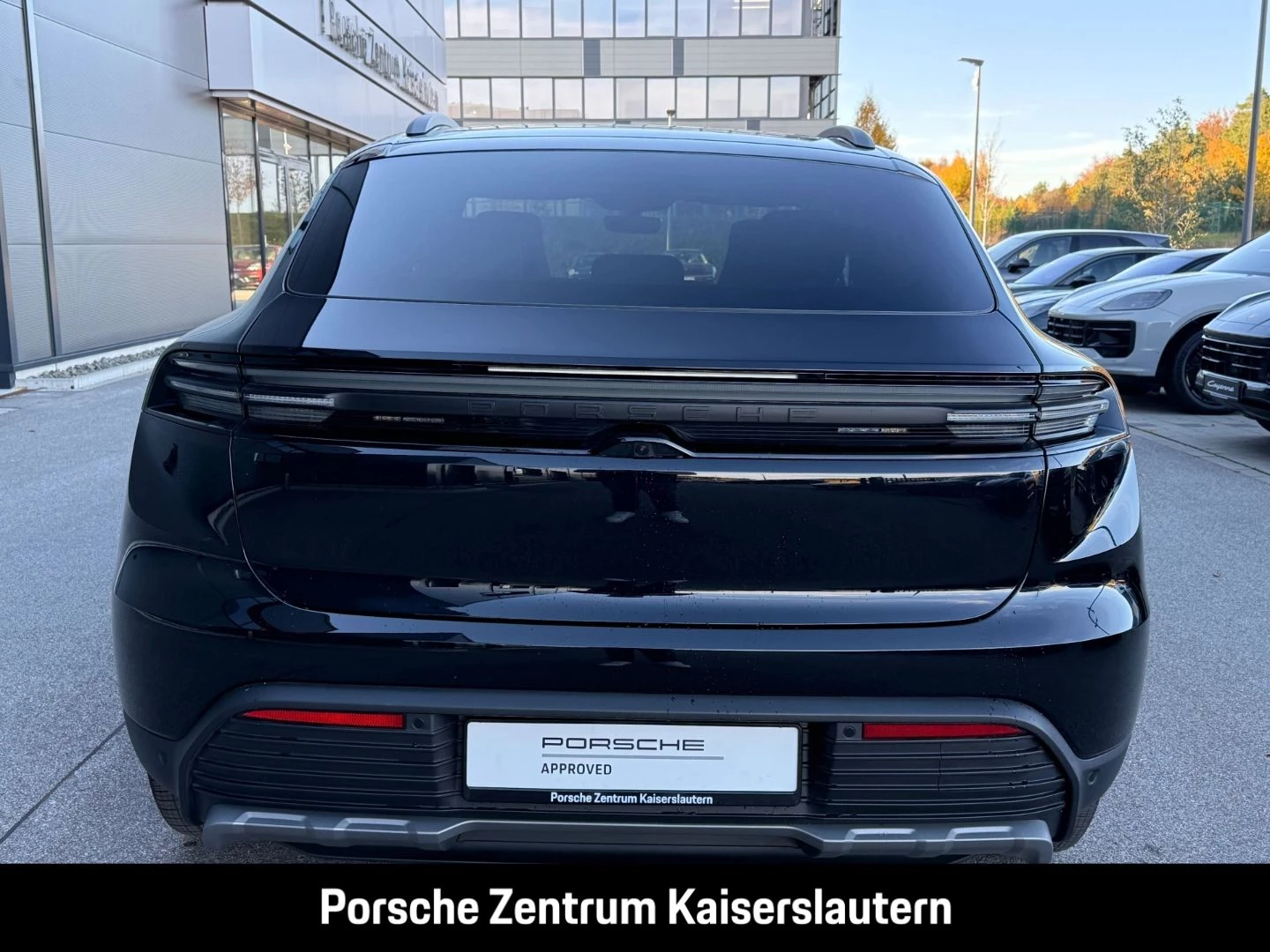 Porsche Macan Hinterachslenkung BOSE Luftfederung 21-Zol -