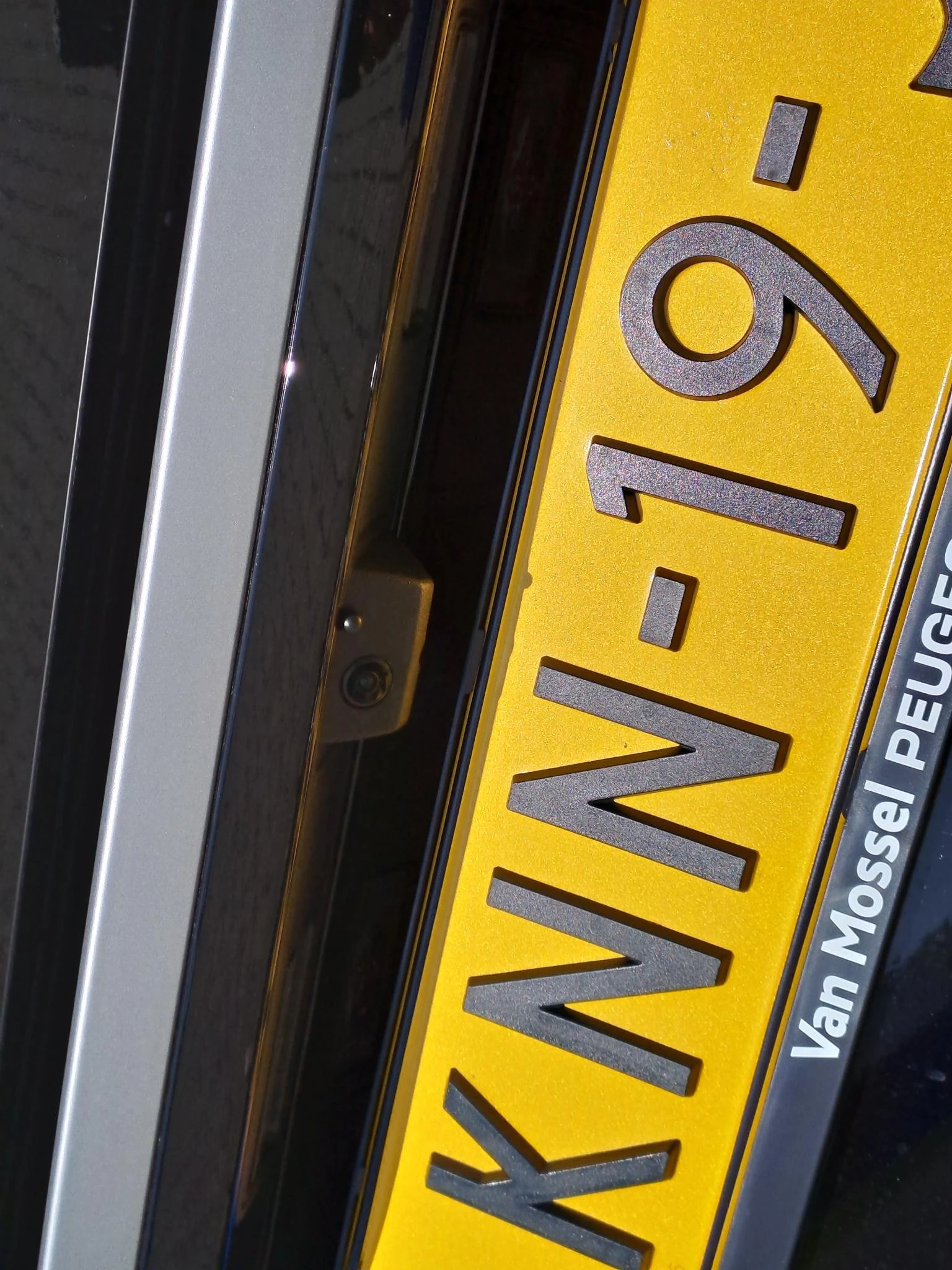Peugeot-e-3008-image-7