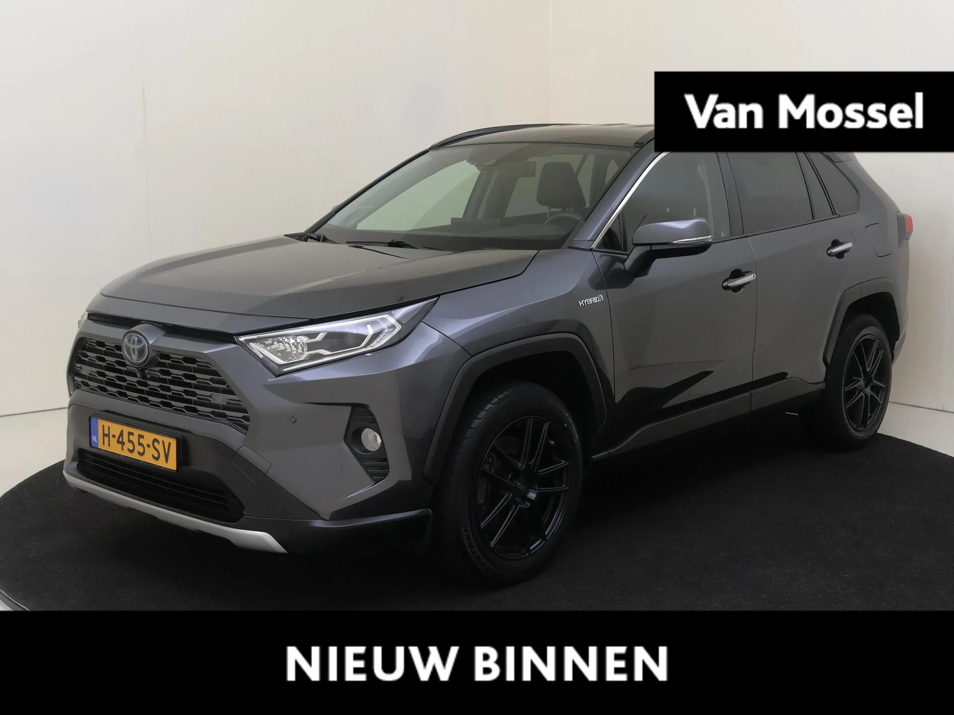 Toyota-RAV4-image-0
