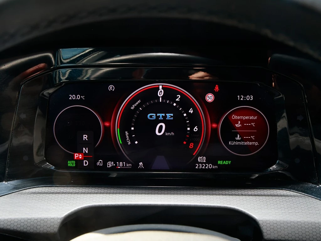 Volkswagen Golf GTE 1.4 TSI DSG eHybrid IQ Light, ZGV