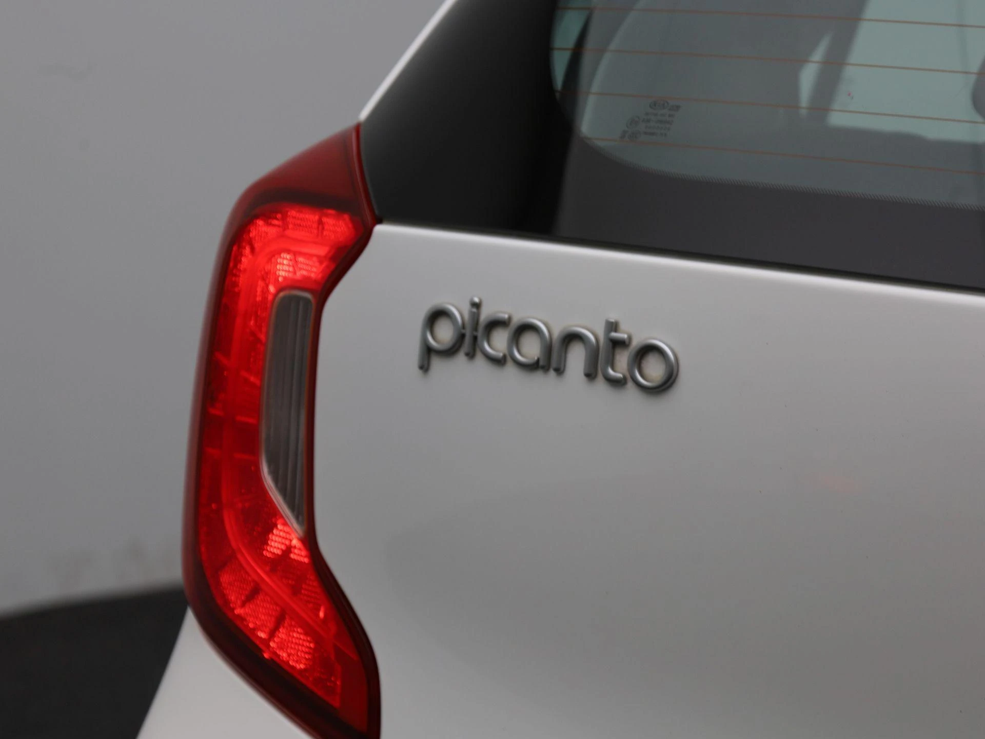 Kia-Picanto-image-33