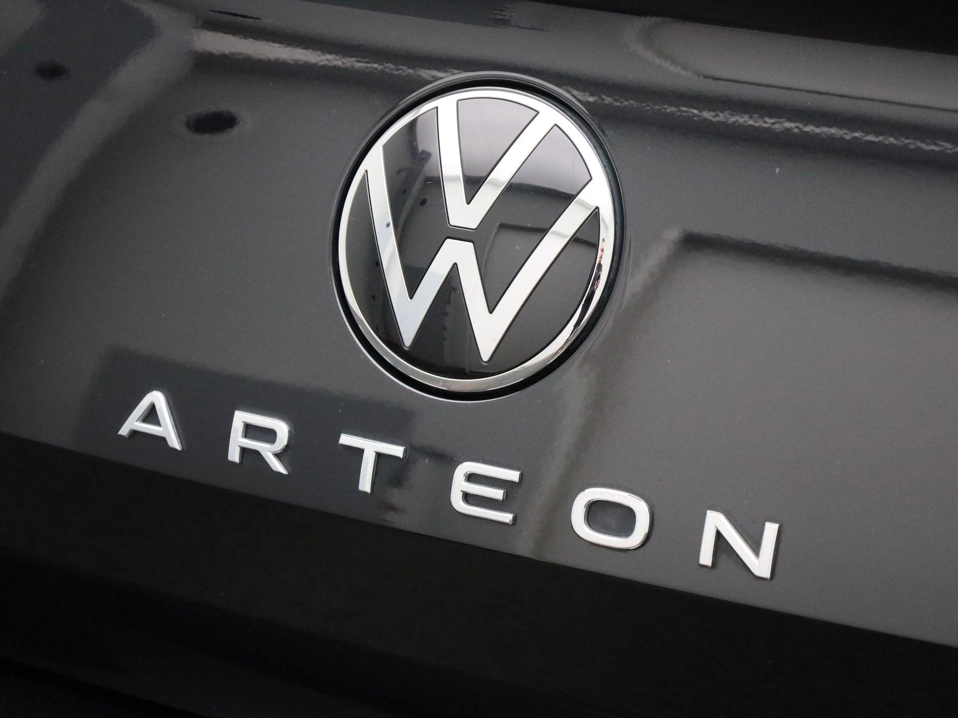Volkswagen-Arteon-image-56