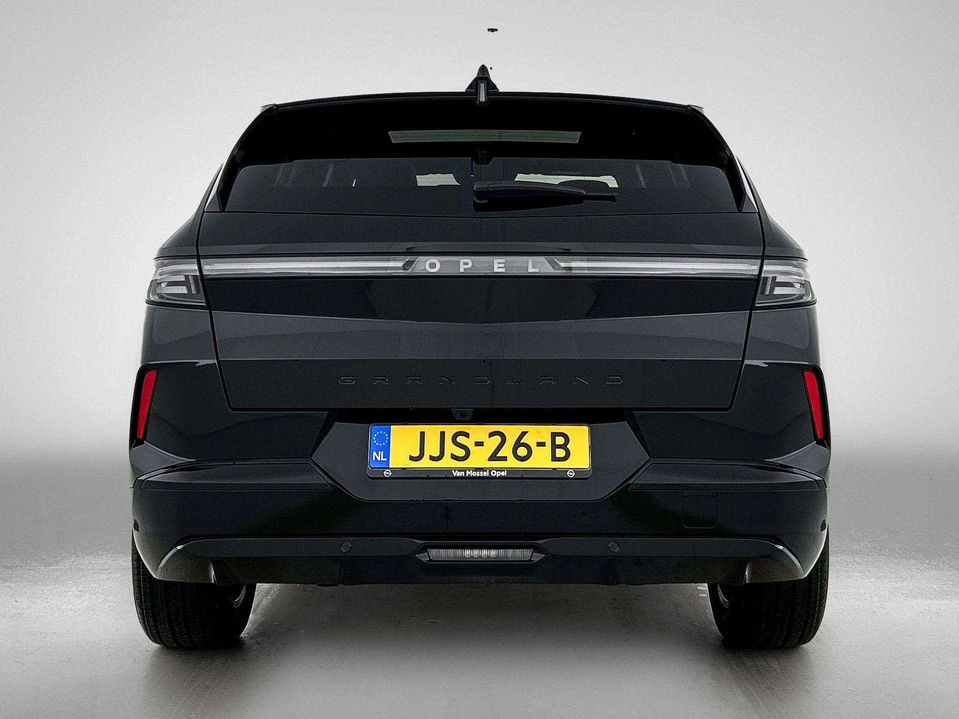 Opel-Grandland-image-2