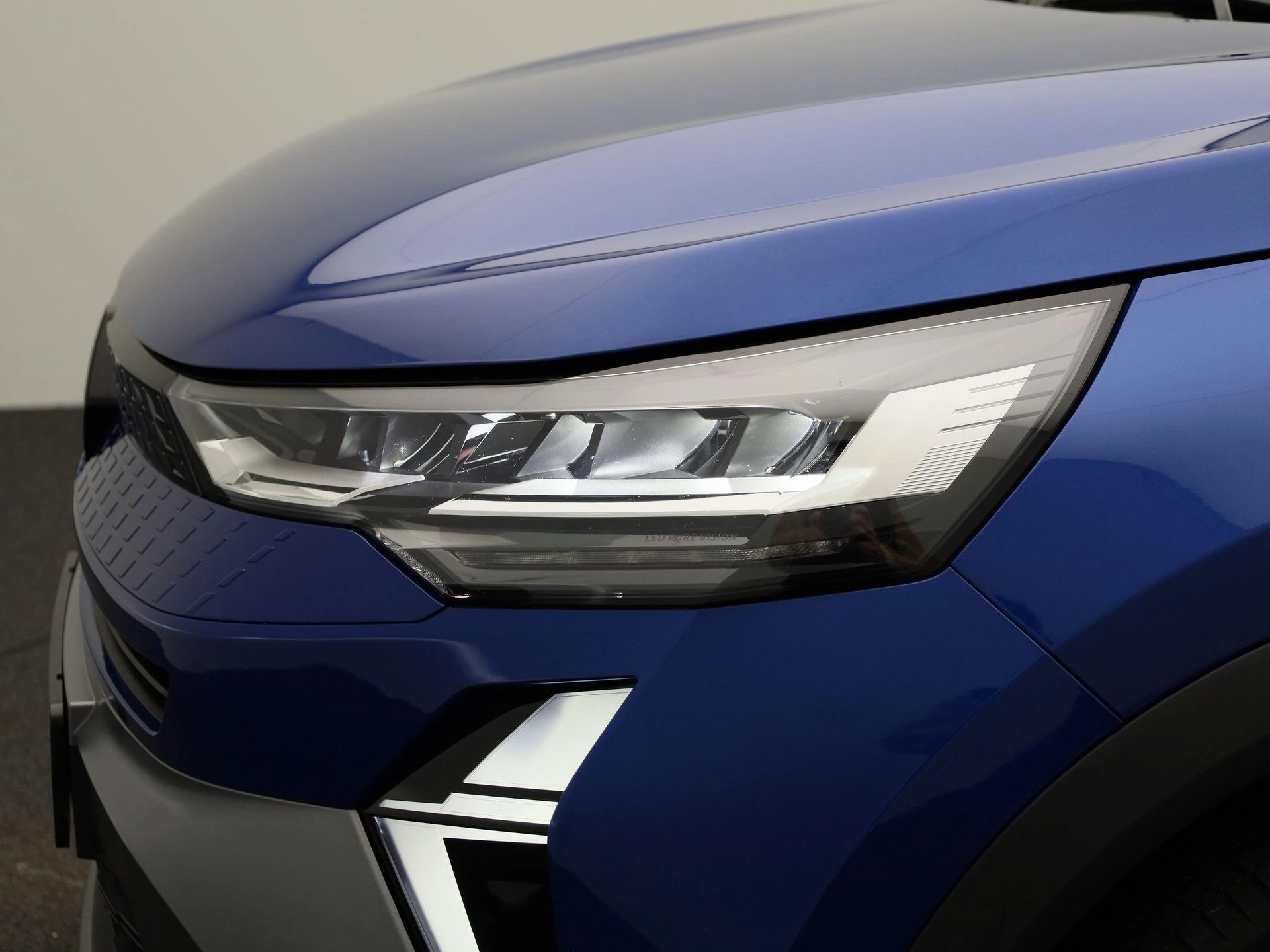 Renault-Captur-image-12