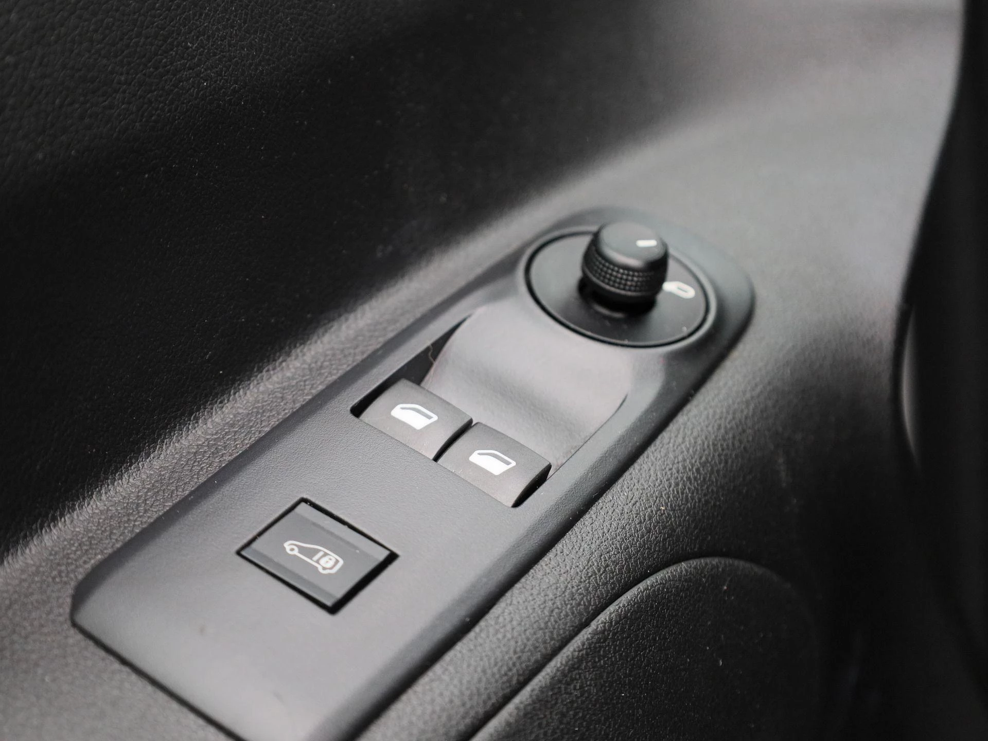 Opel-Combo-image-32