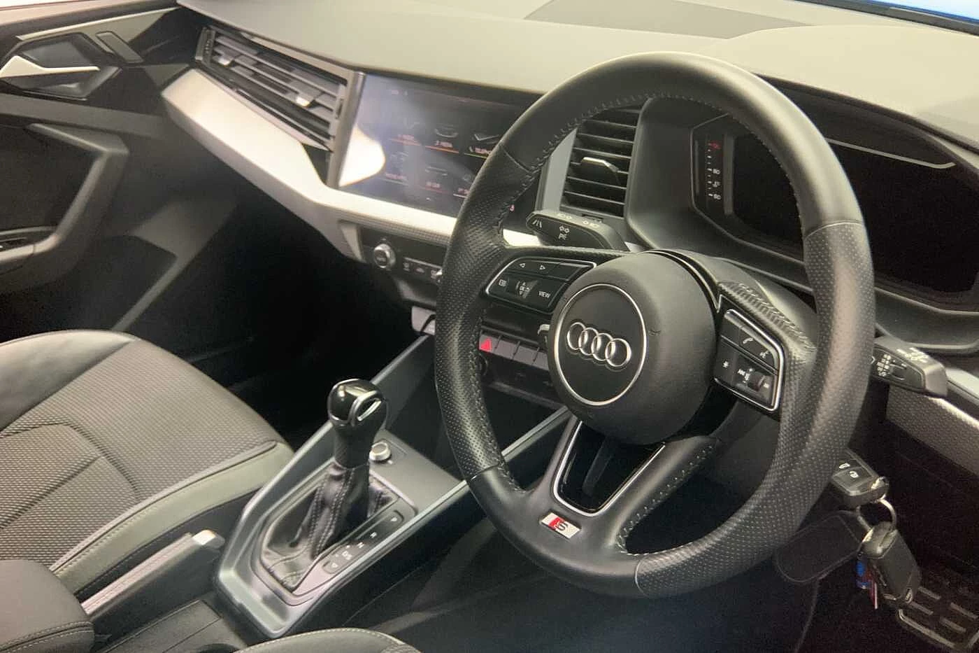 Audi-A1 Sportback-image-5