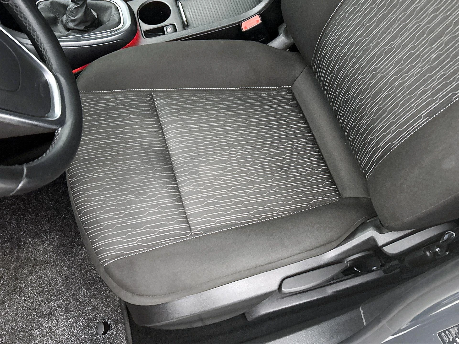 Opel-Astra-image-11