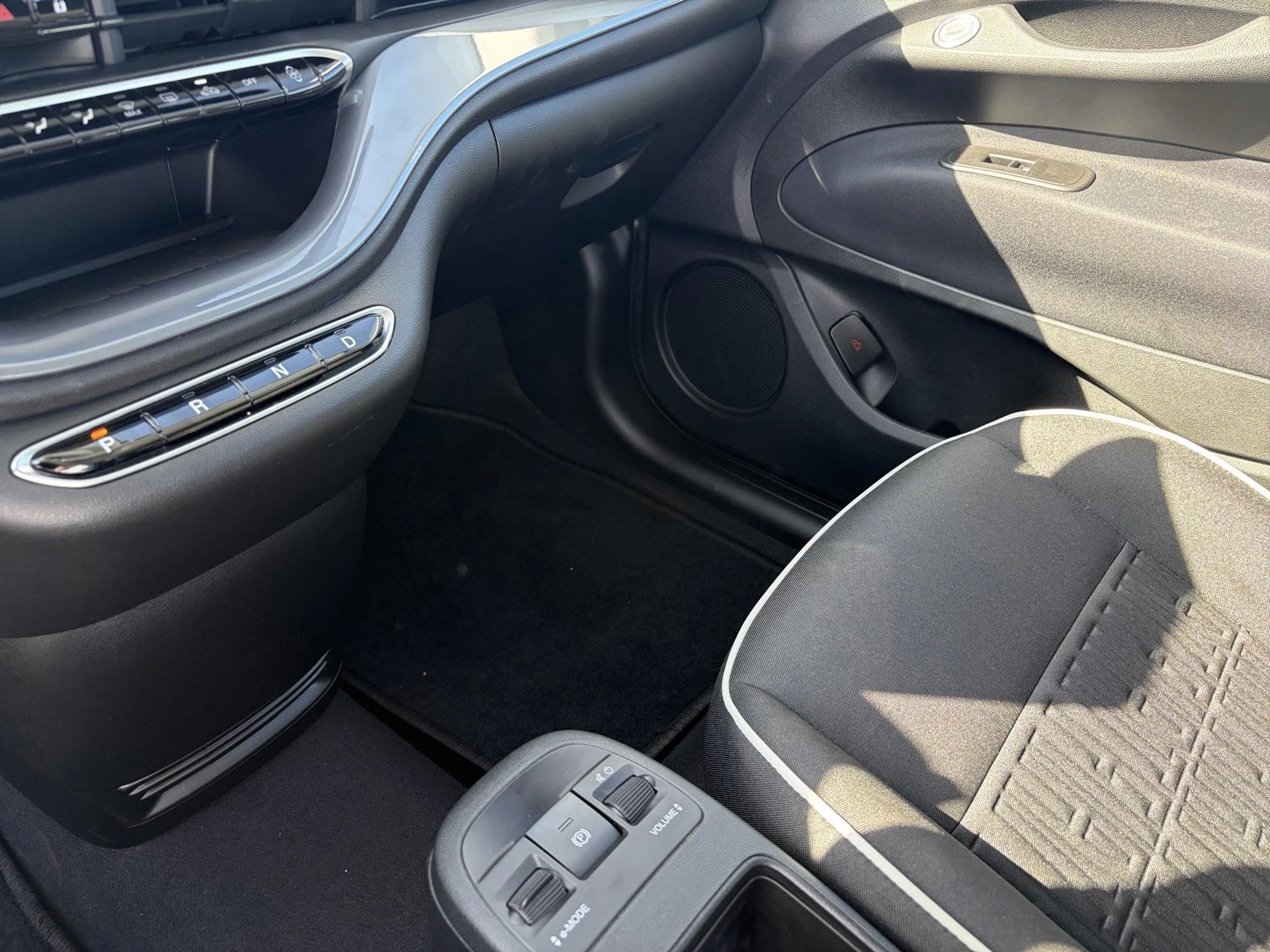 Fiat-500e-image-8