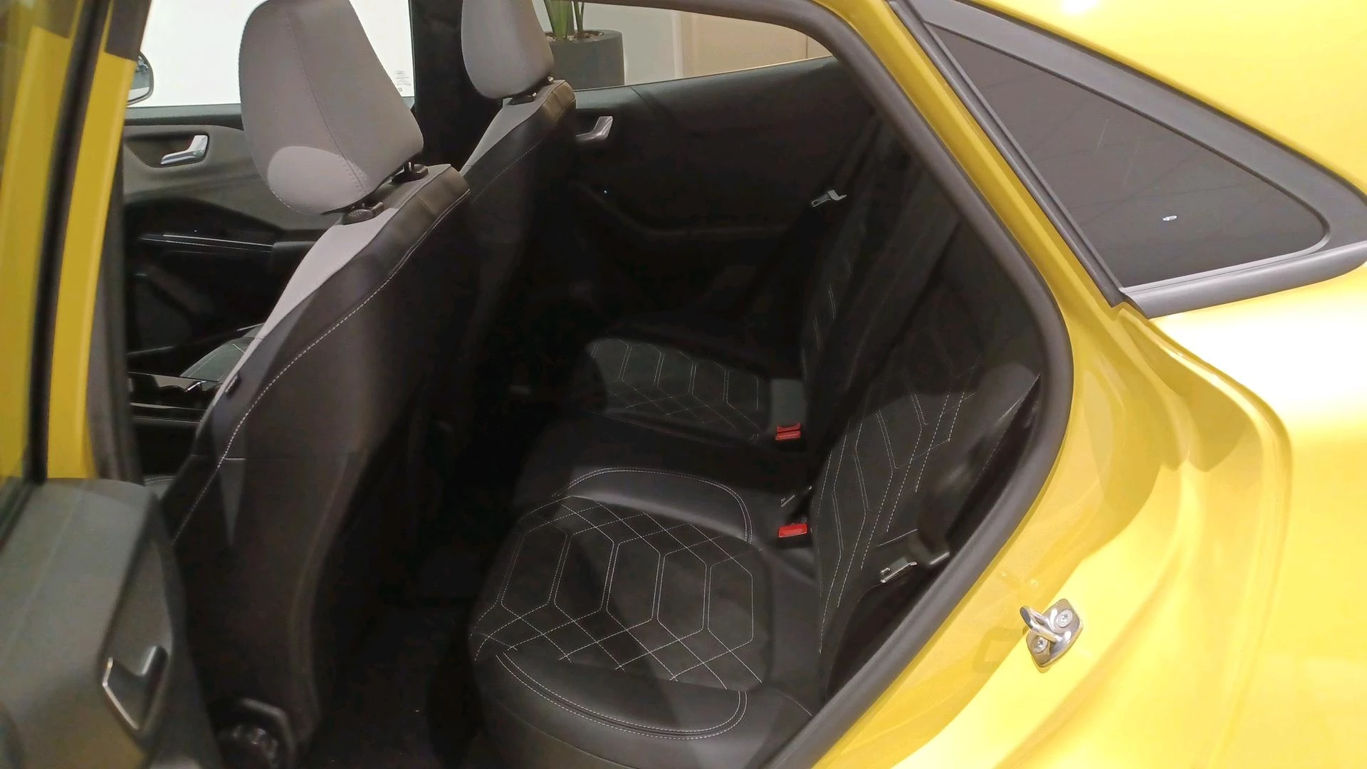 Ford Puma Gen-E 43kWh Premium|360°|Winterpack|Range 376km