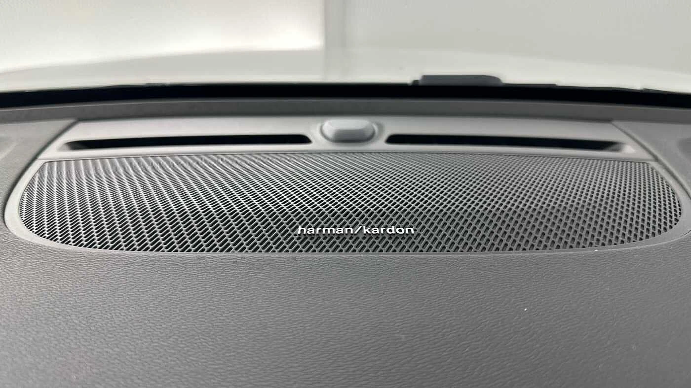 Volvo-XC40-image-18