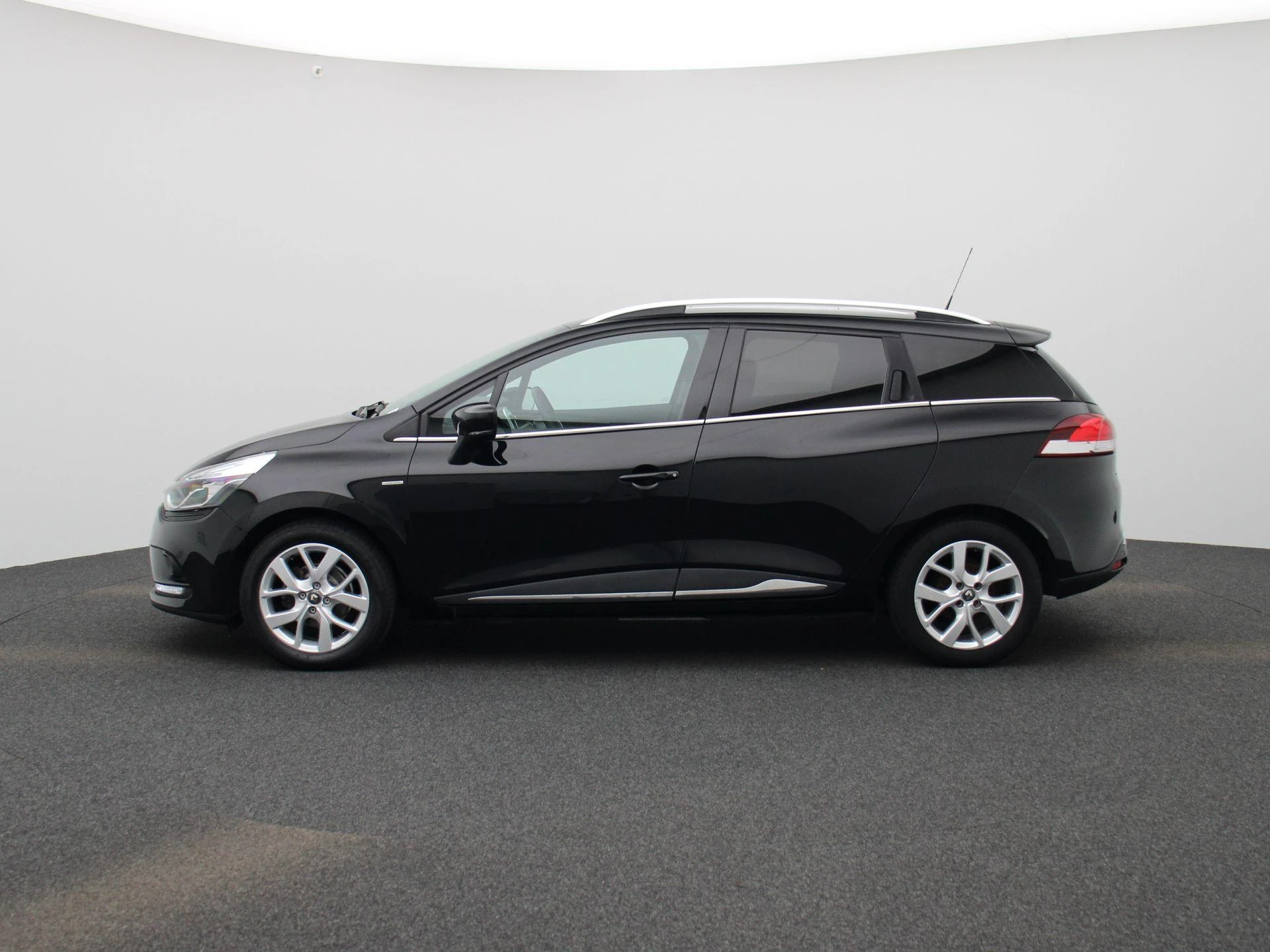 Renault-Clio-image-3