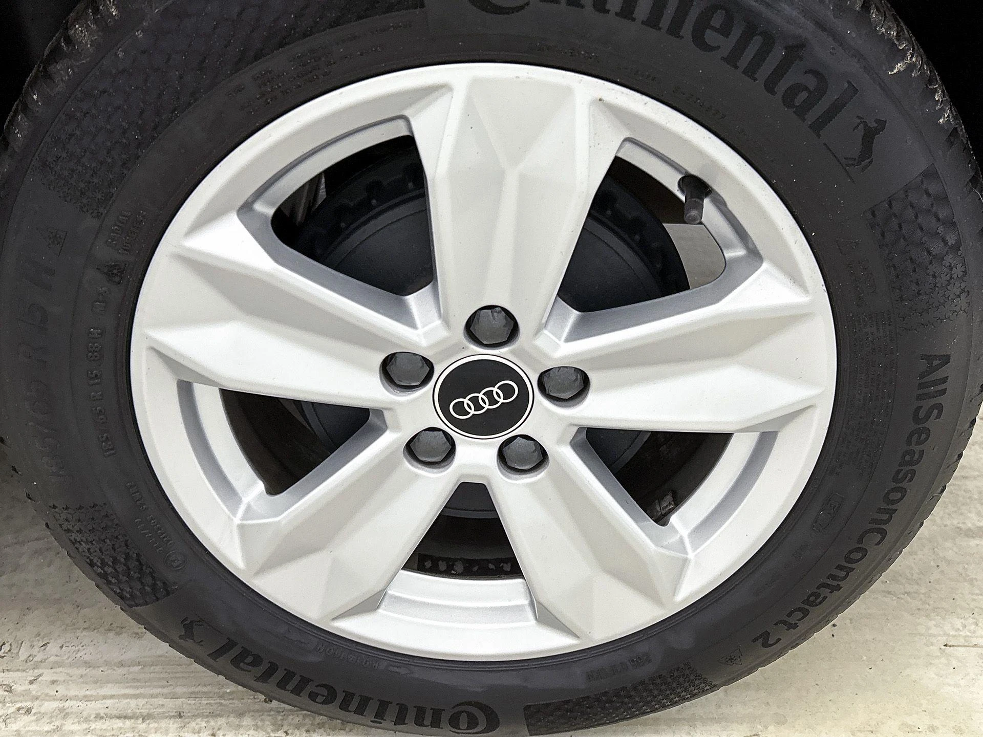 Audi-A1 Sportback-image-32