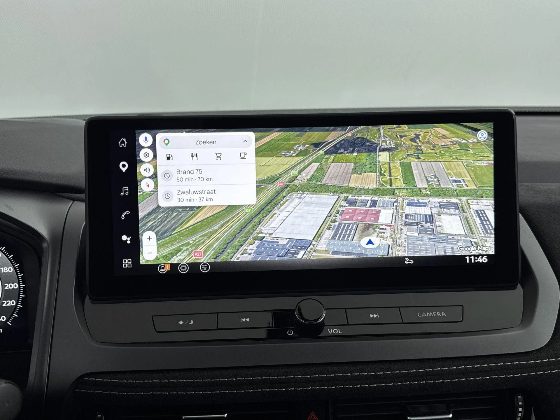 Nissan-QASHQAI-image-8