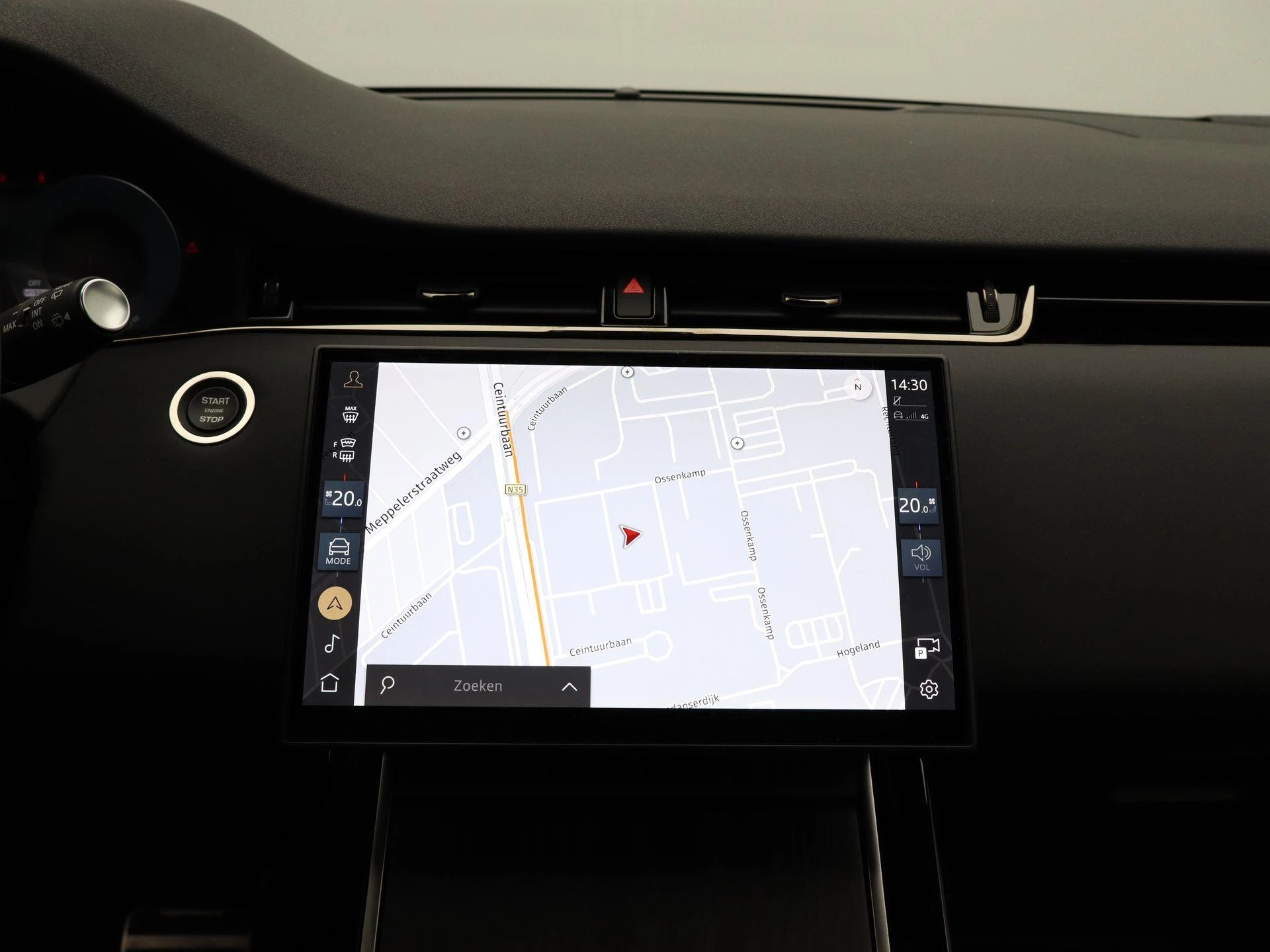 Land Rover-Range Rover Evoque-image-8