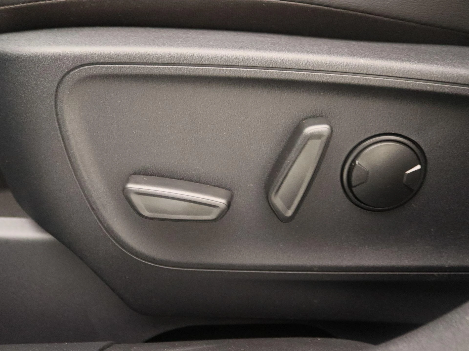Ford-Kuga-image-12