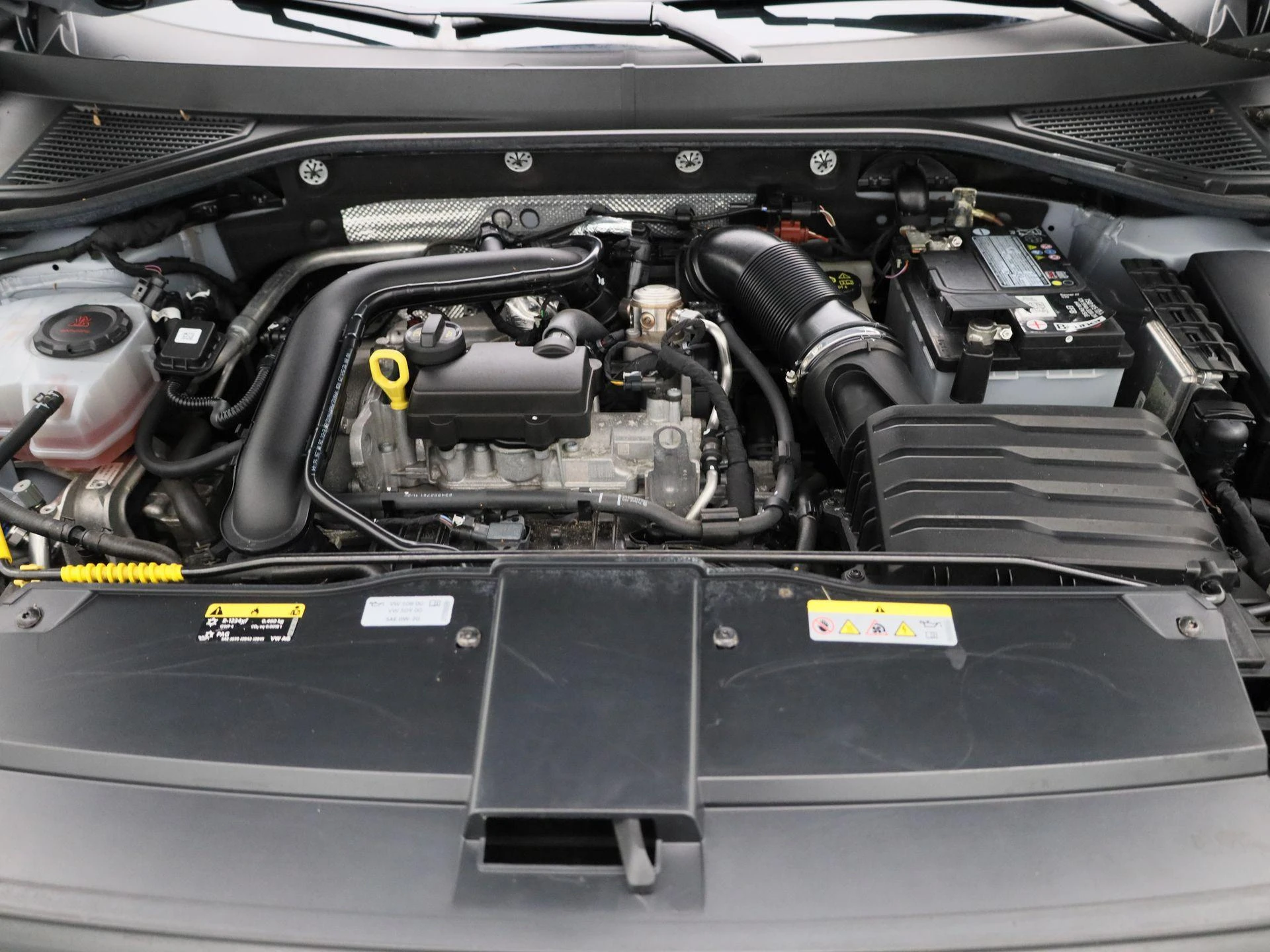 Volkswagen-T-Roc-image-32