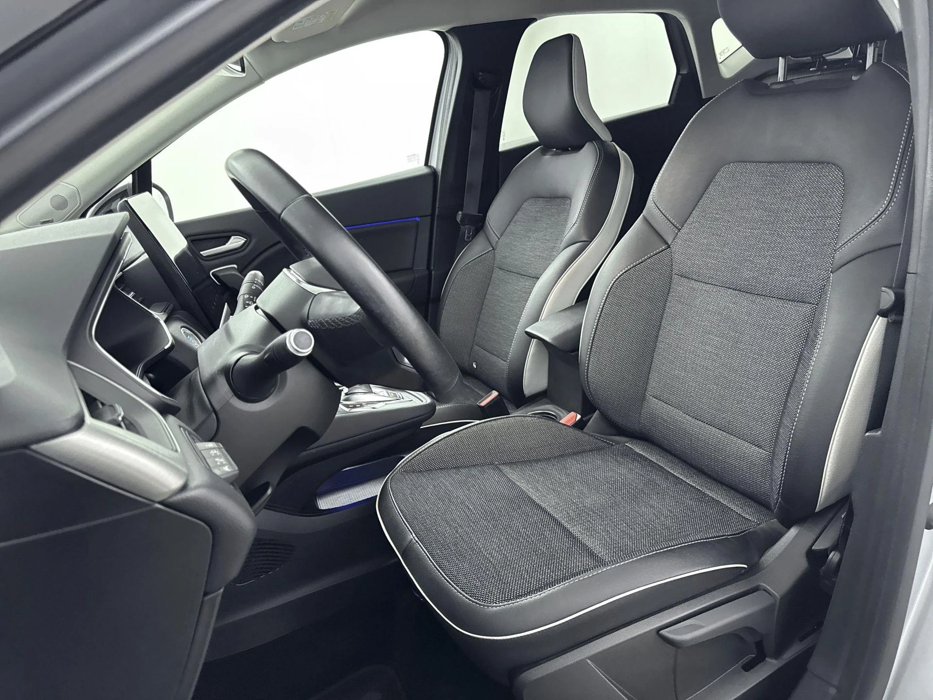 Renault-Captur-image-25