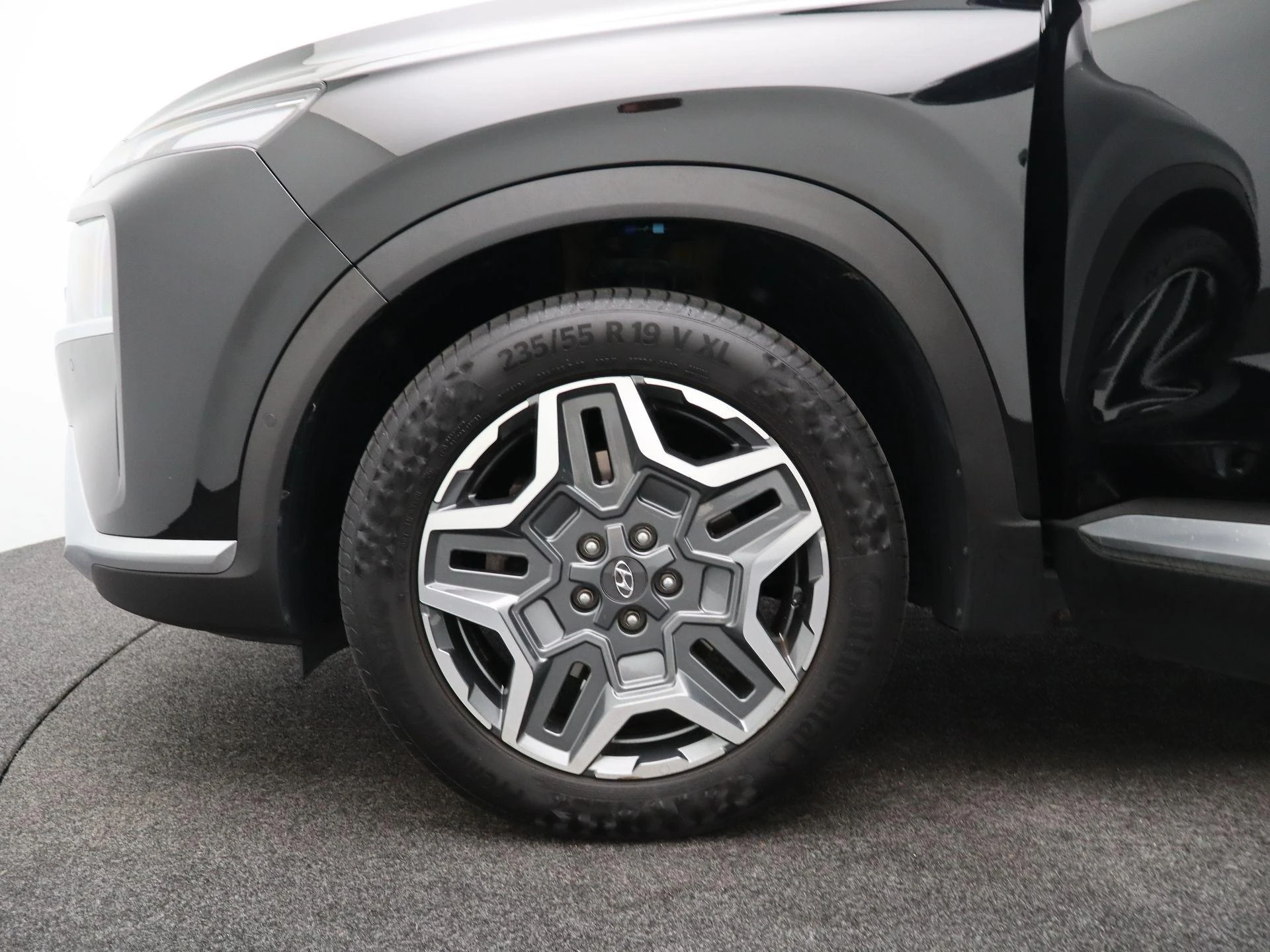 Hyundai-Santa Fe-image-15