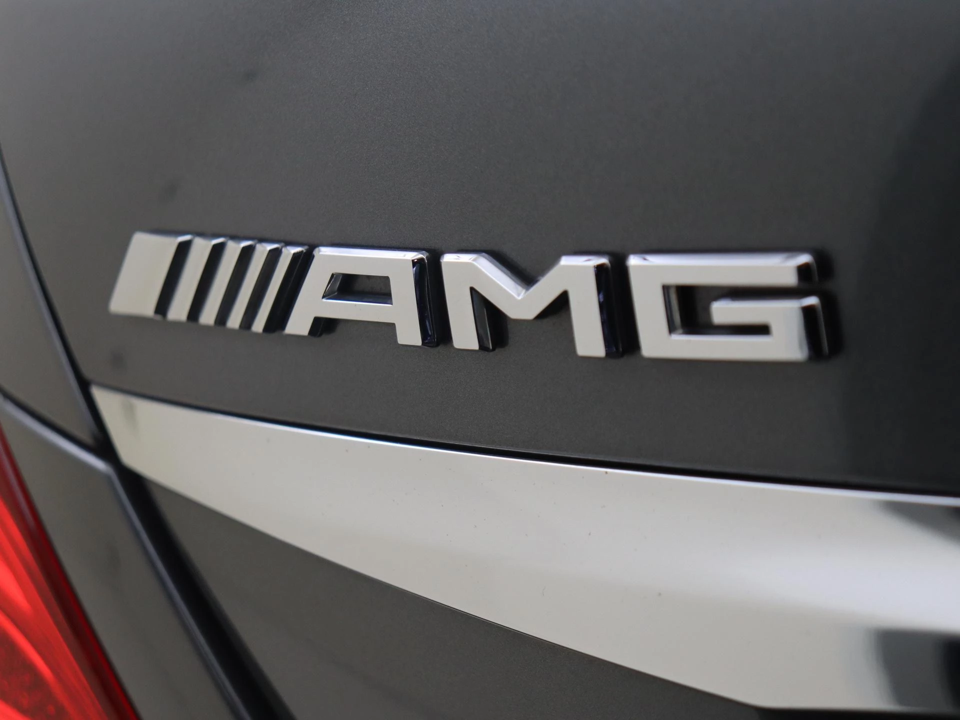 Mercedes-Benz-E-Klasse-image-44