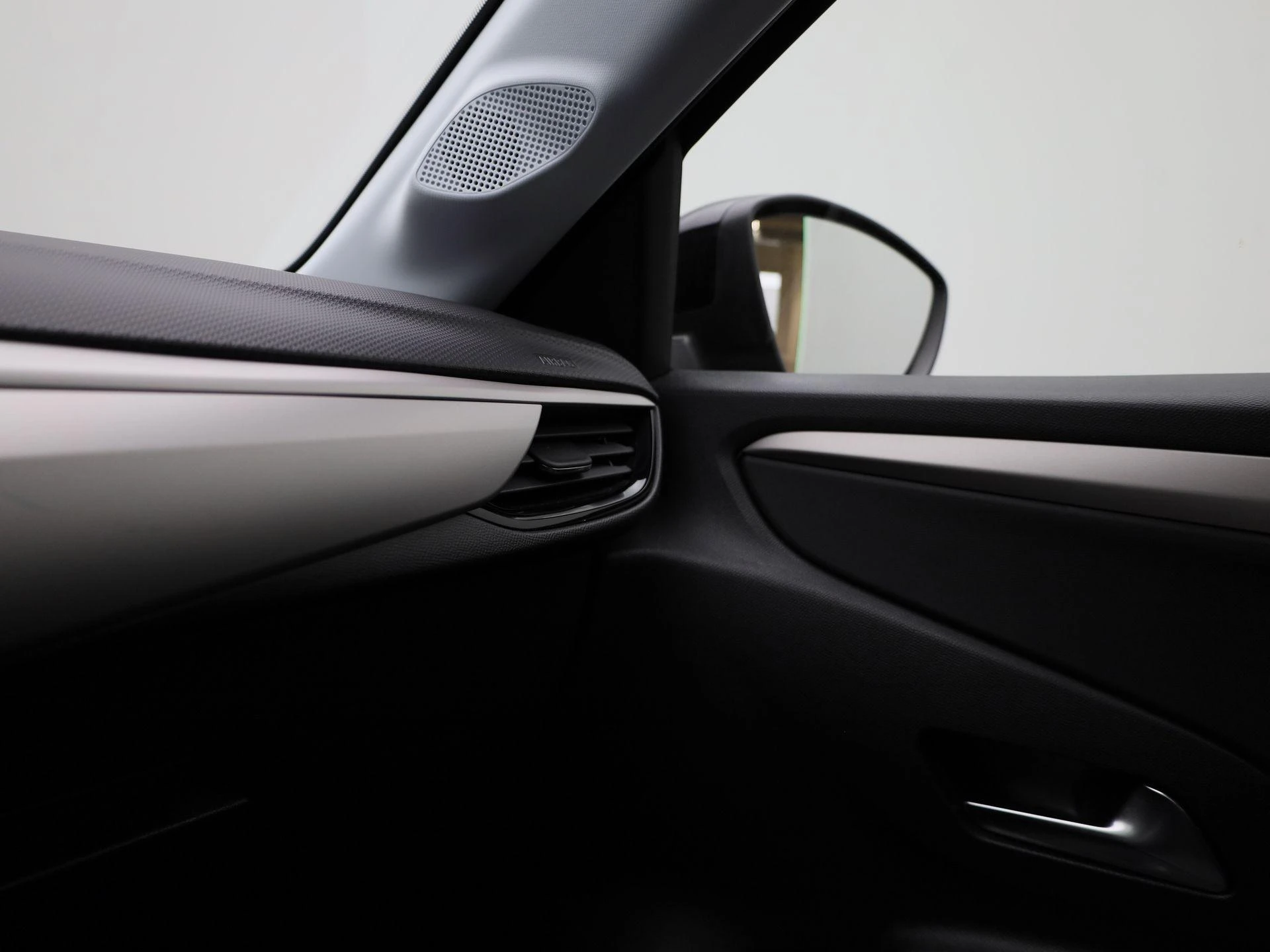 Opel-Corsa-e-image-26
