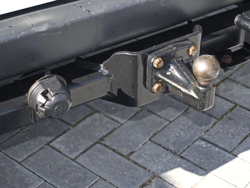 Mercedes-Benz-Sprinter 316-image-13