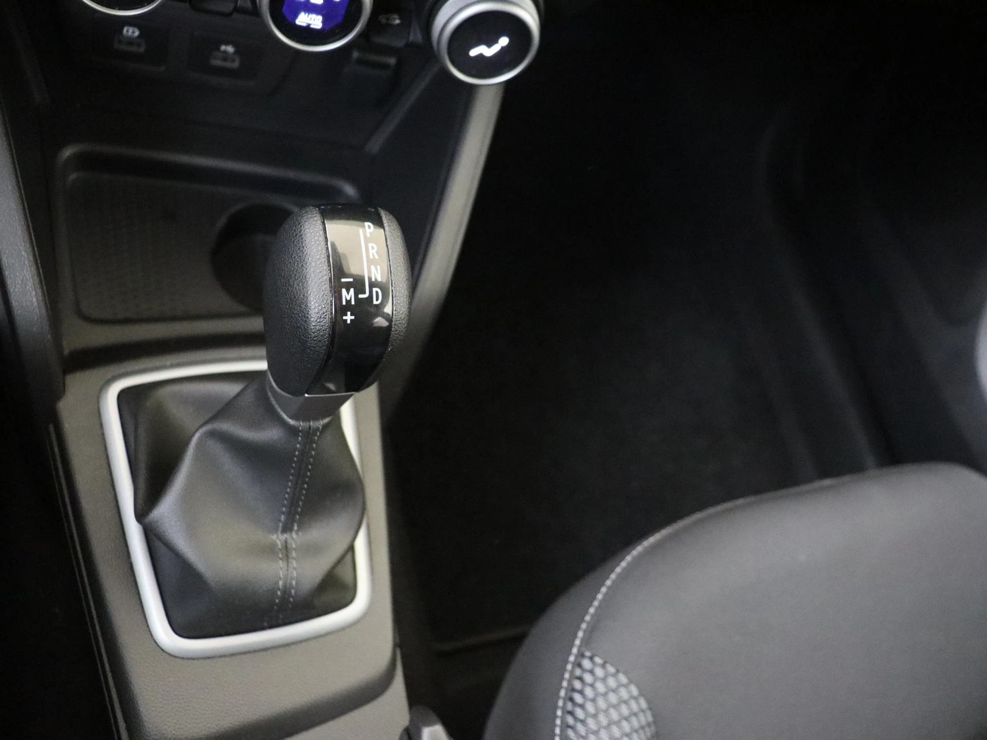 Dacia-Duster-image-13