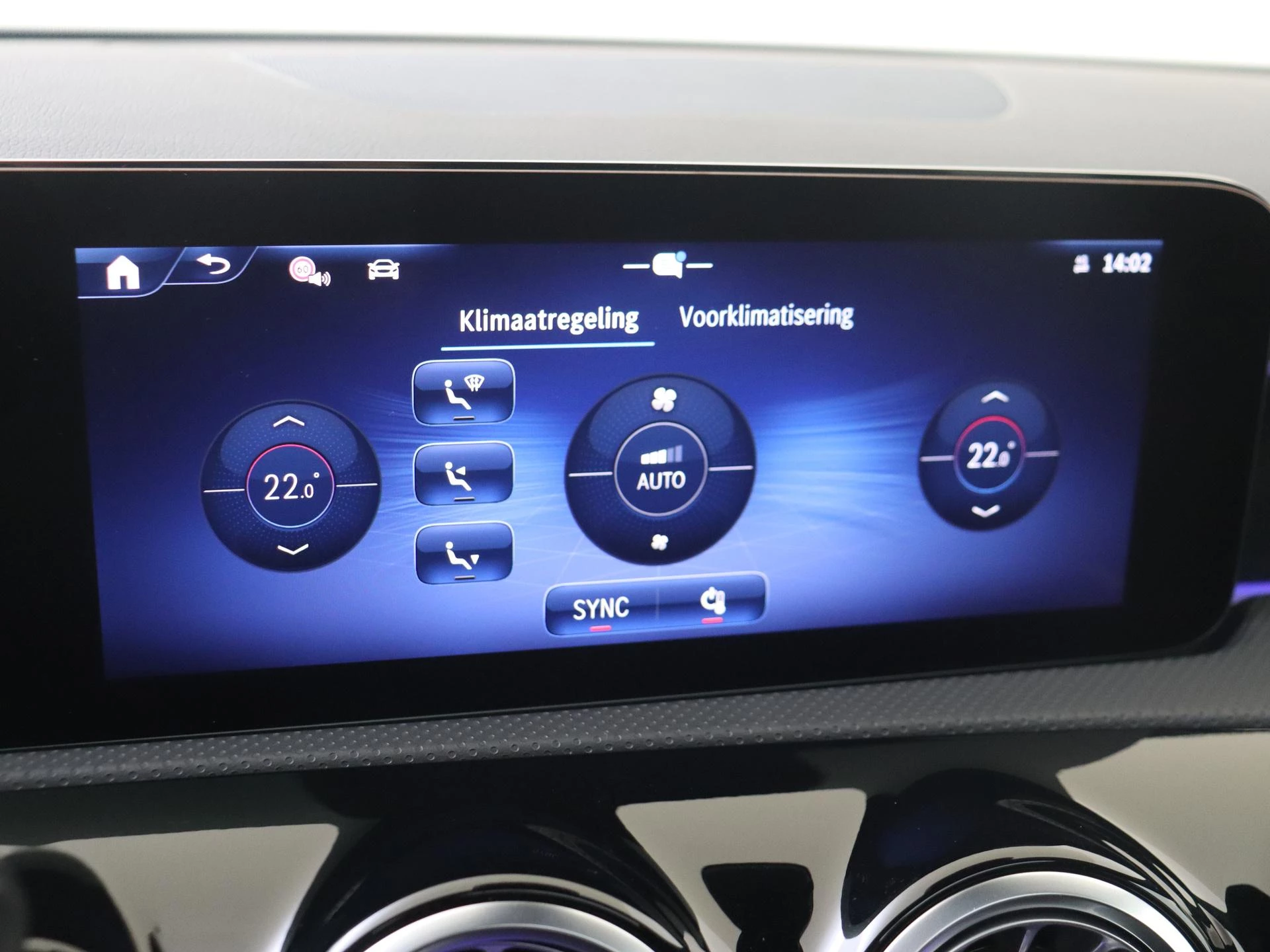 Mercedes-Benz-A-Klasse-image-21