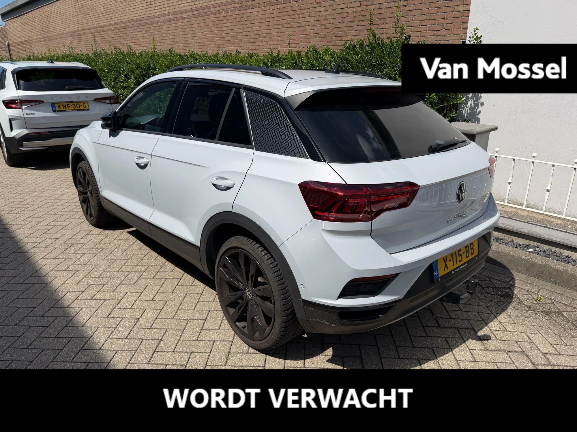 Volkswagen-T-Roc-image-0