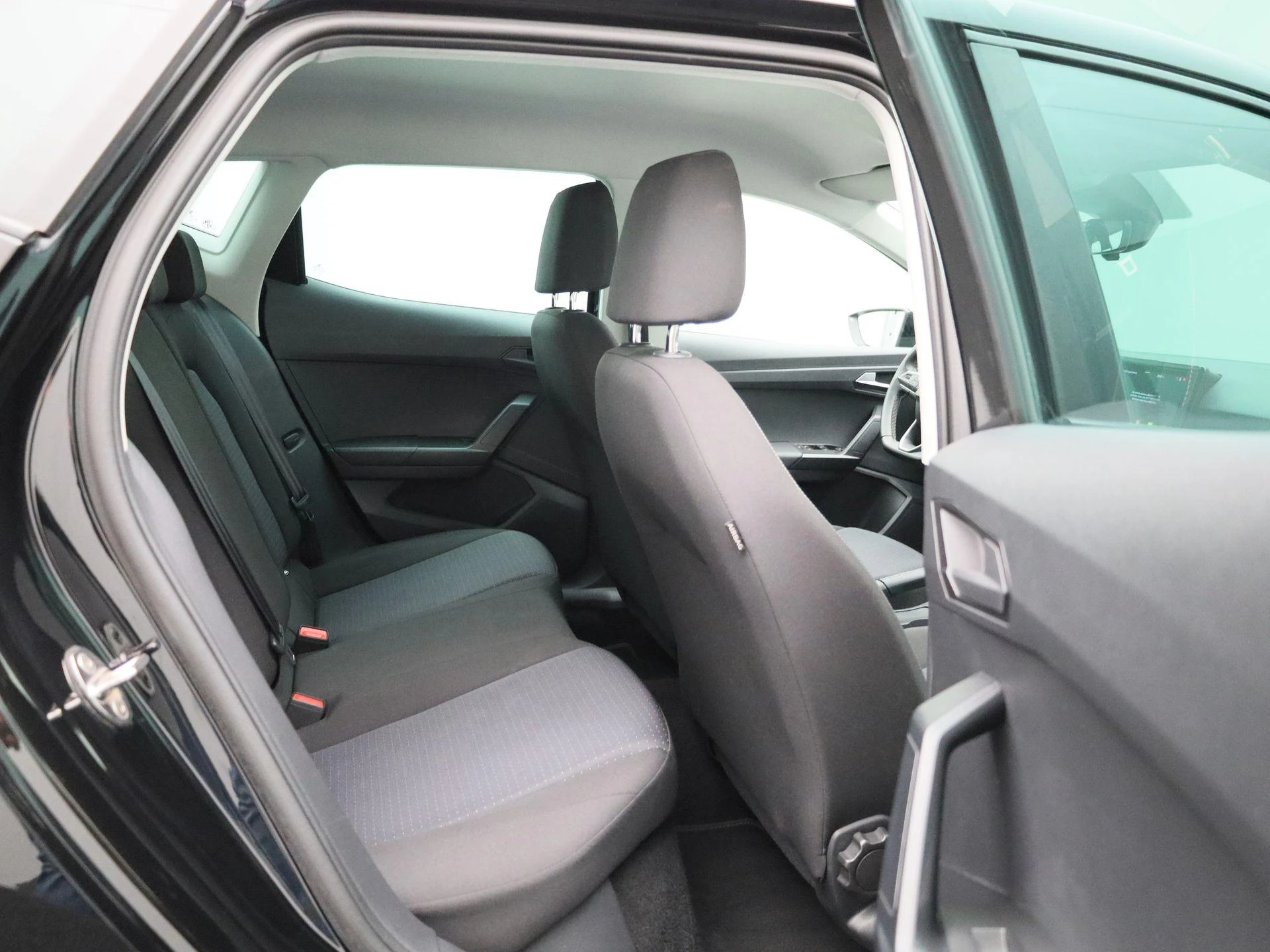 SEAT-Ibiza-image-32