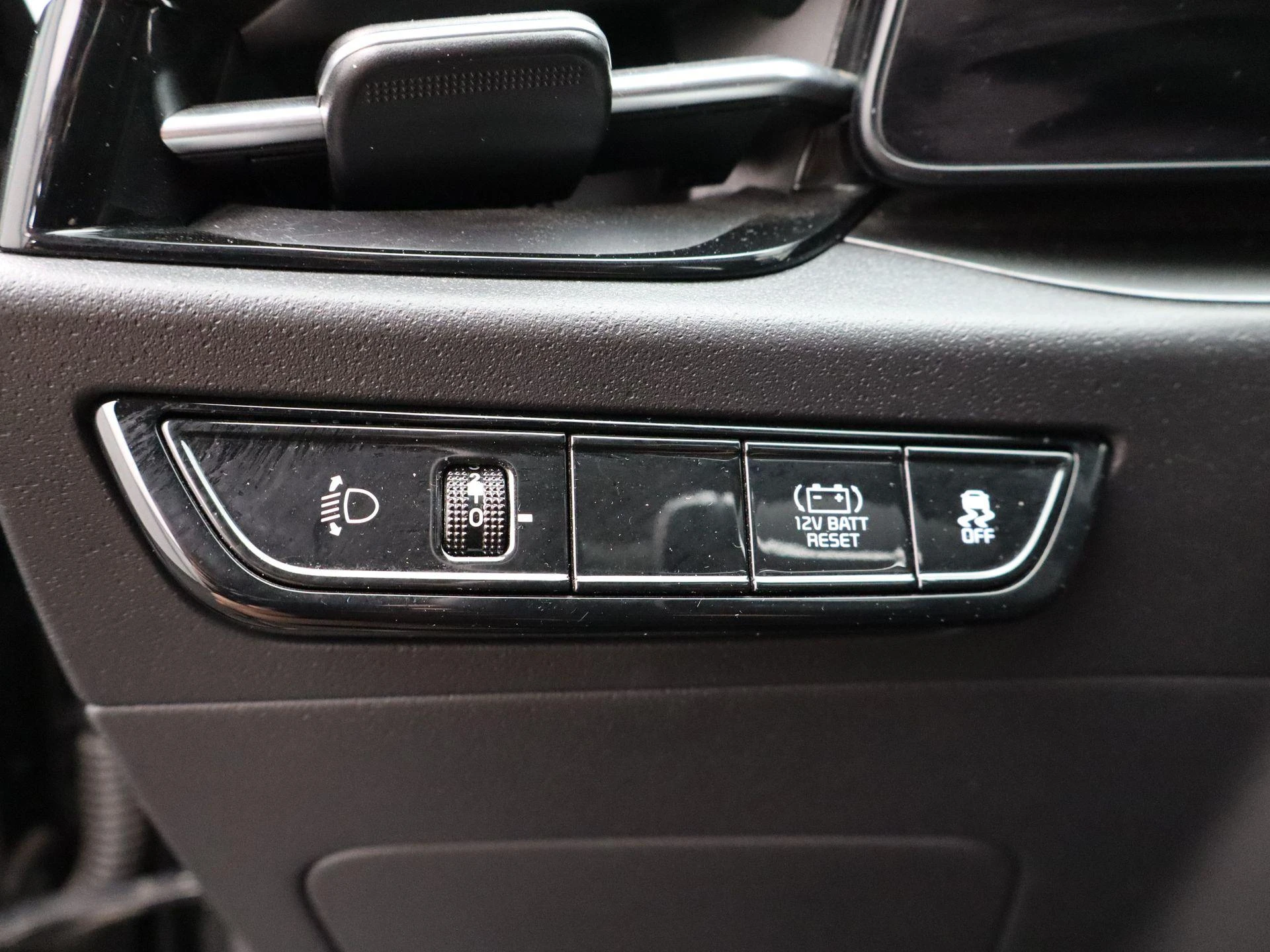 Kia-Niro-image-28