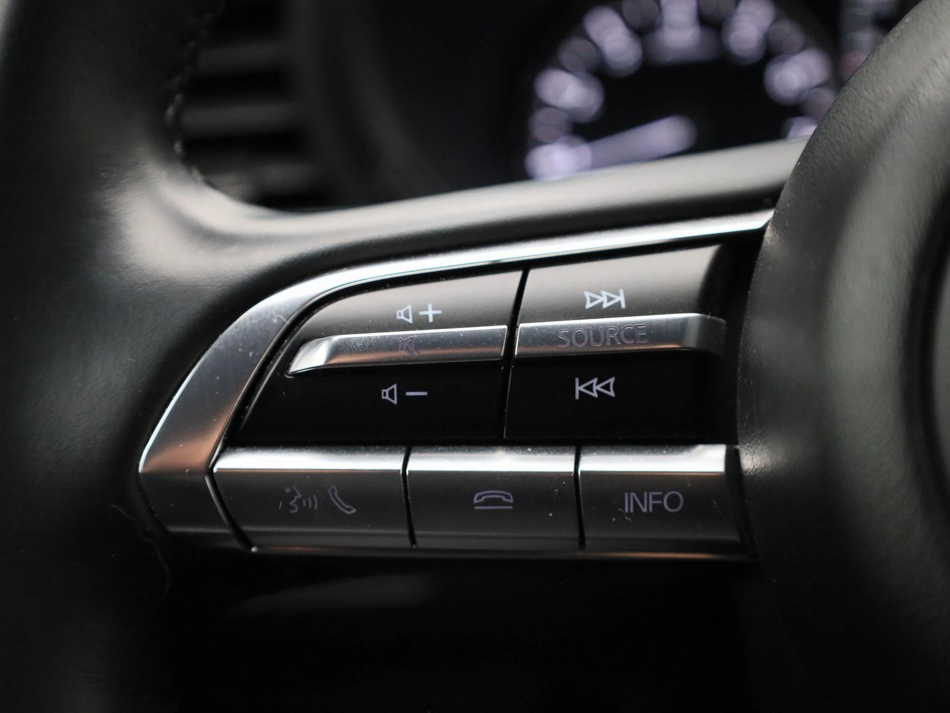 Mazda-3-image-24