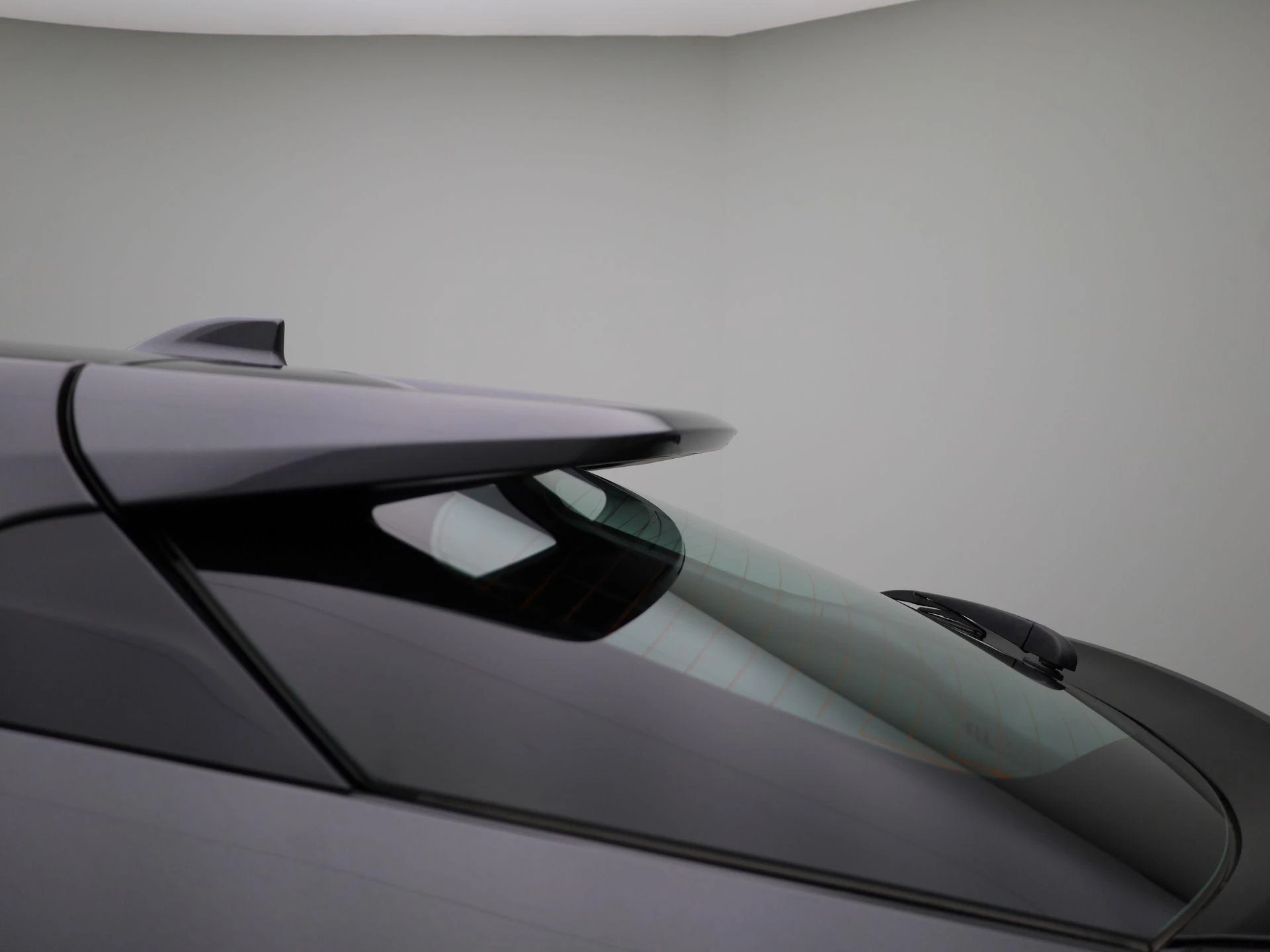 Toyota-C-HR-image-36