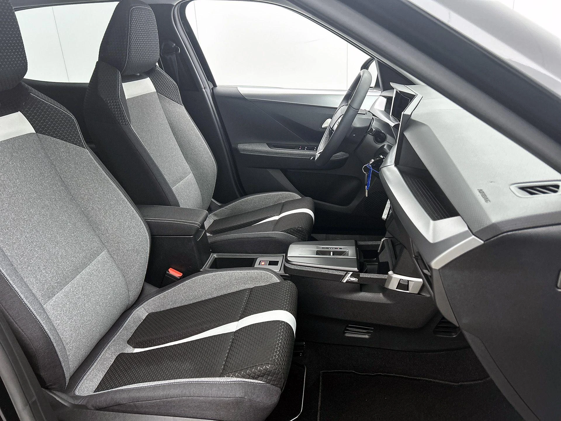 Opel-Frontera-image-34