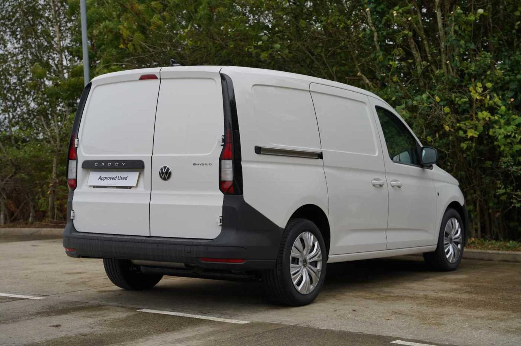 Volkswagen-Caddy-image-12