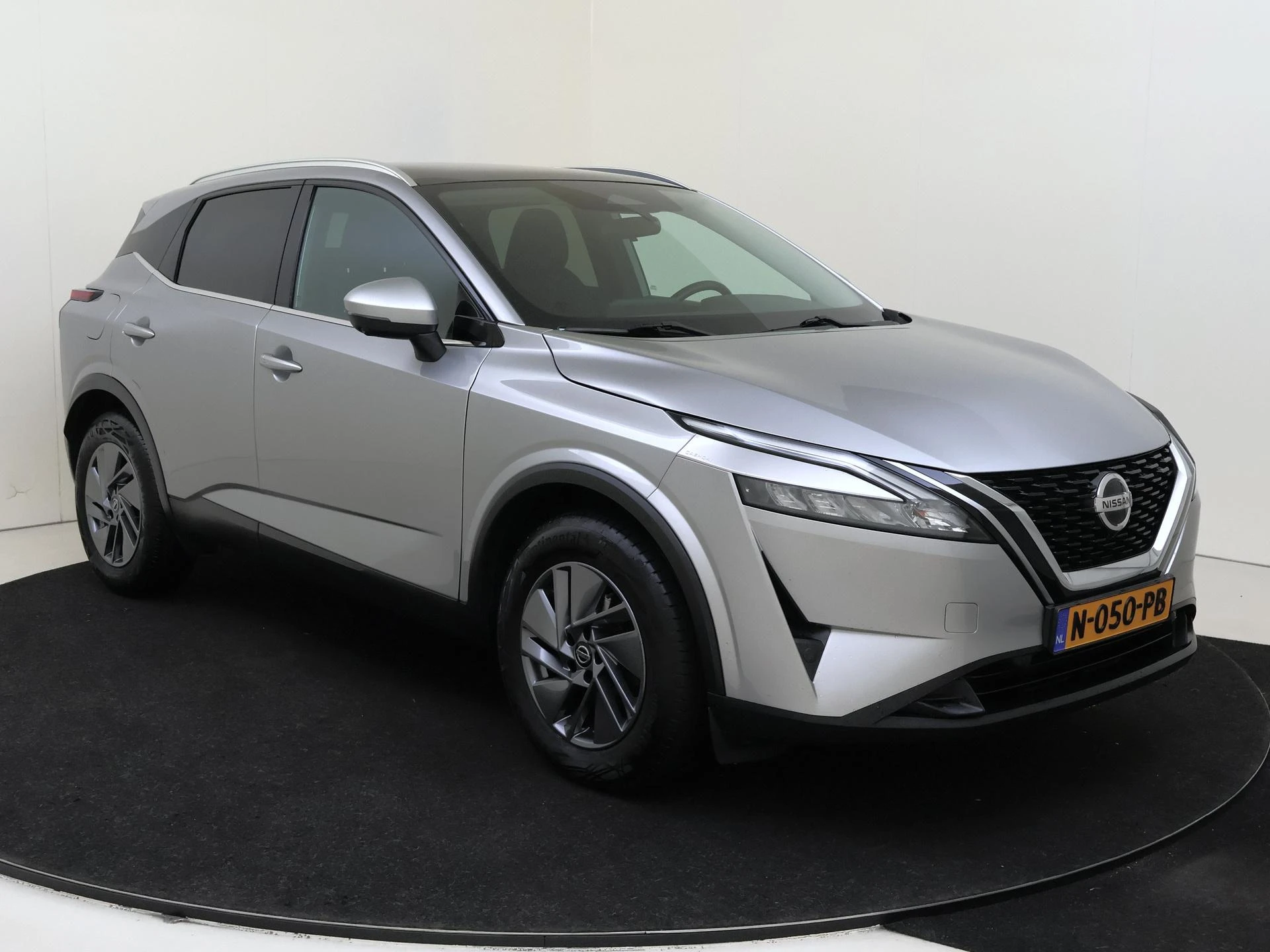 Nissan-QASHQAI-image-1