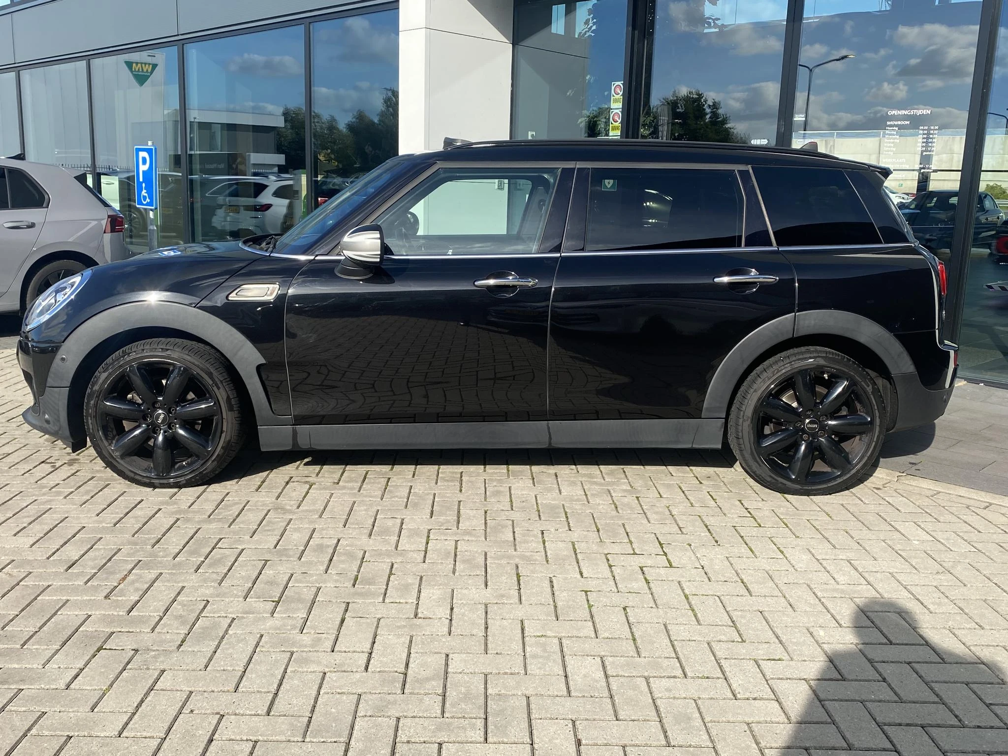 MINI-Clubman-image-1