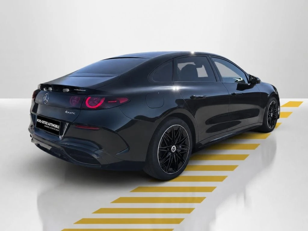 Mercedes-Benz-C-Klasse 400-image-13