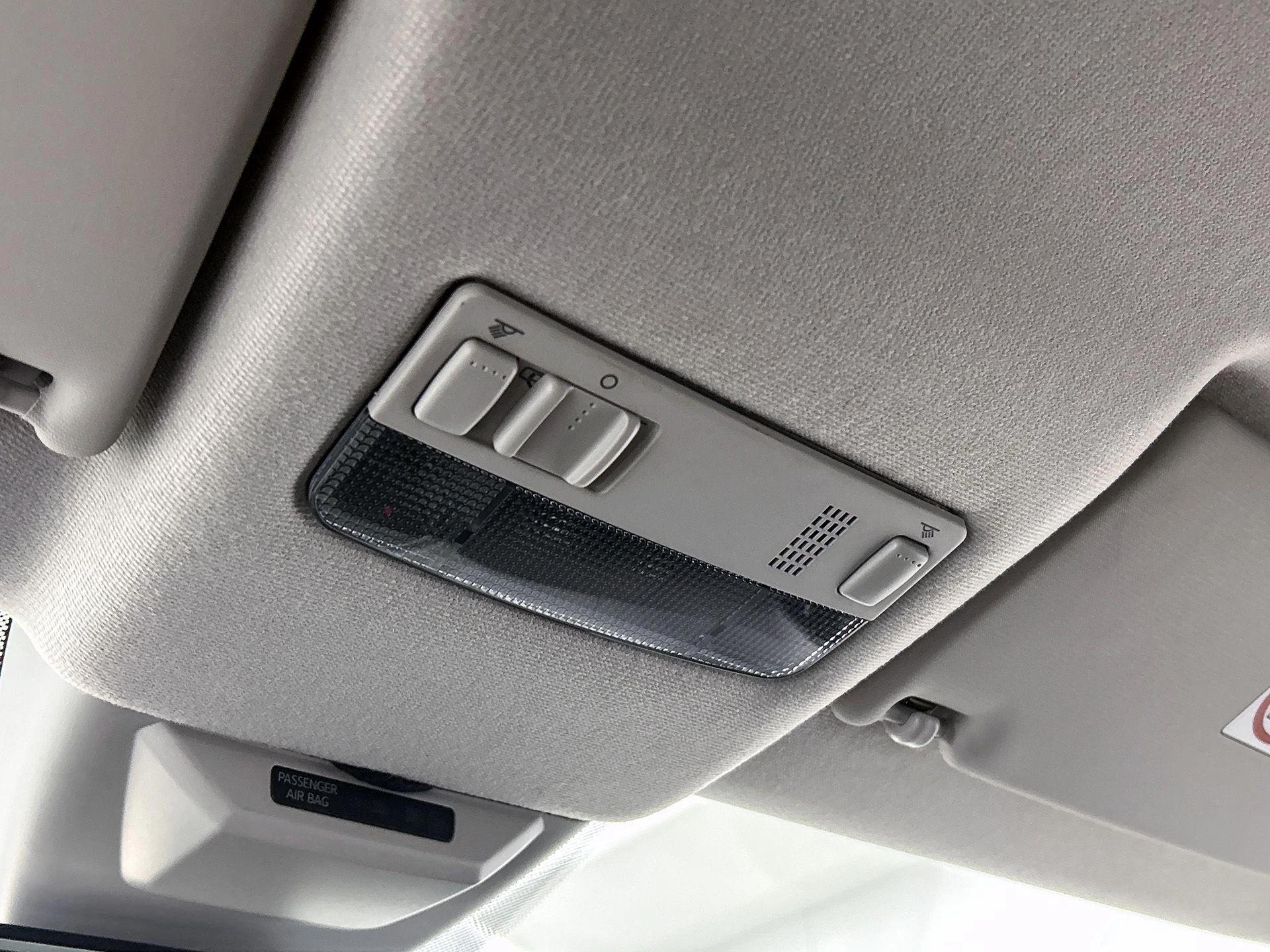 Volkswagen-e-up!-image-11