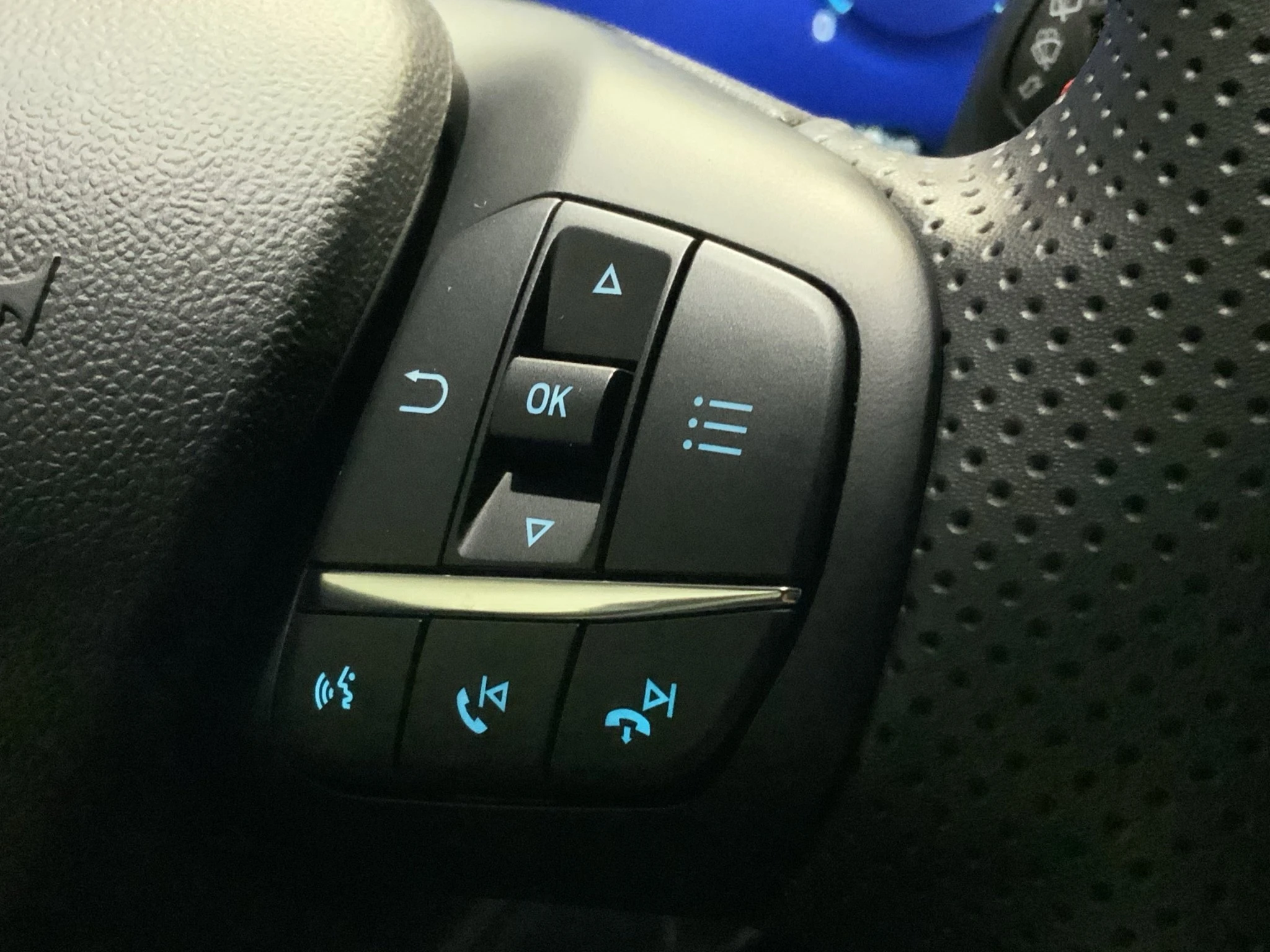 Ford-Puma-image-18
