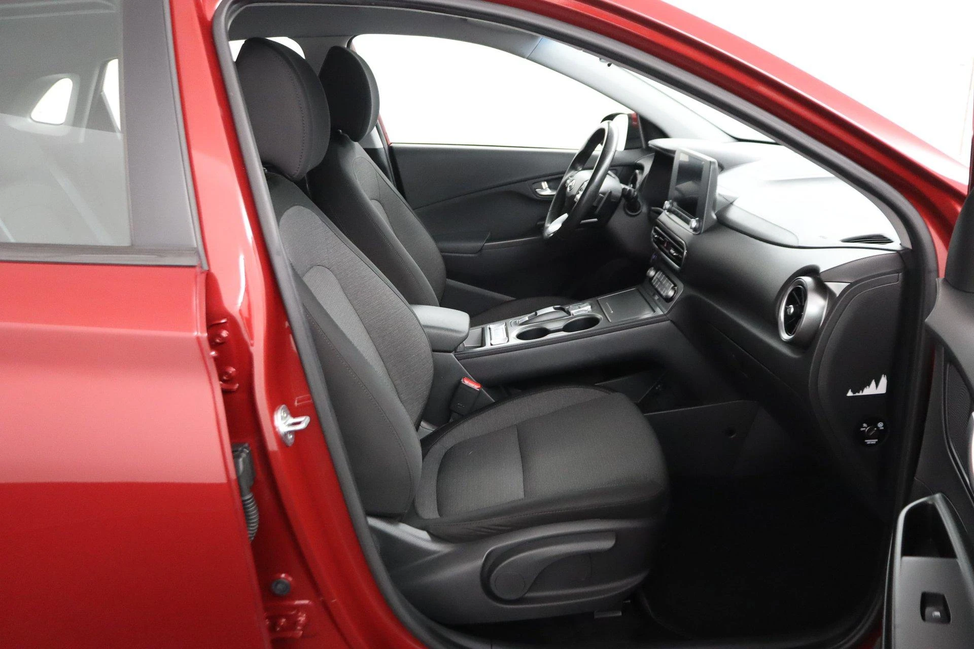 Hyundai-Kona-image-18