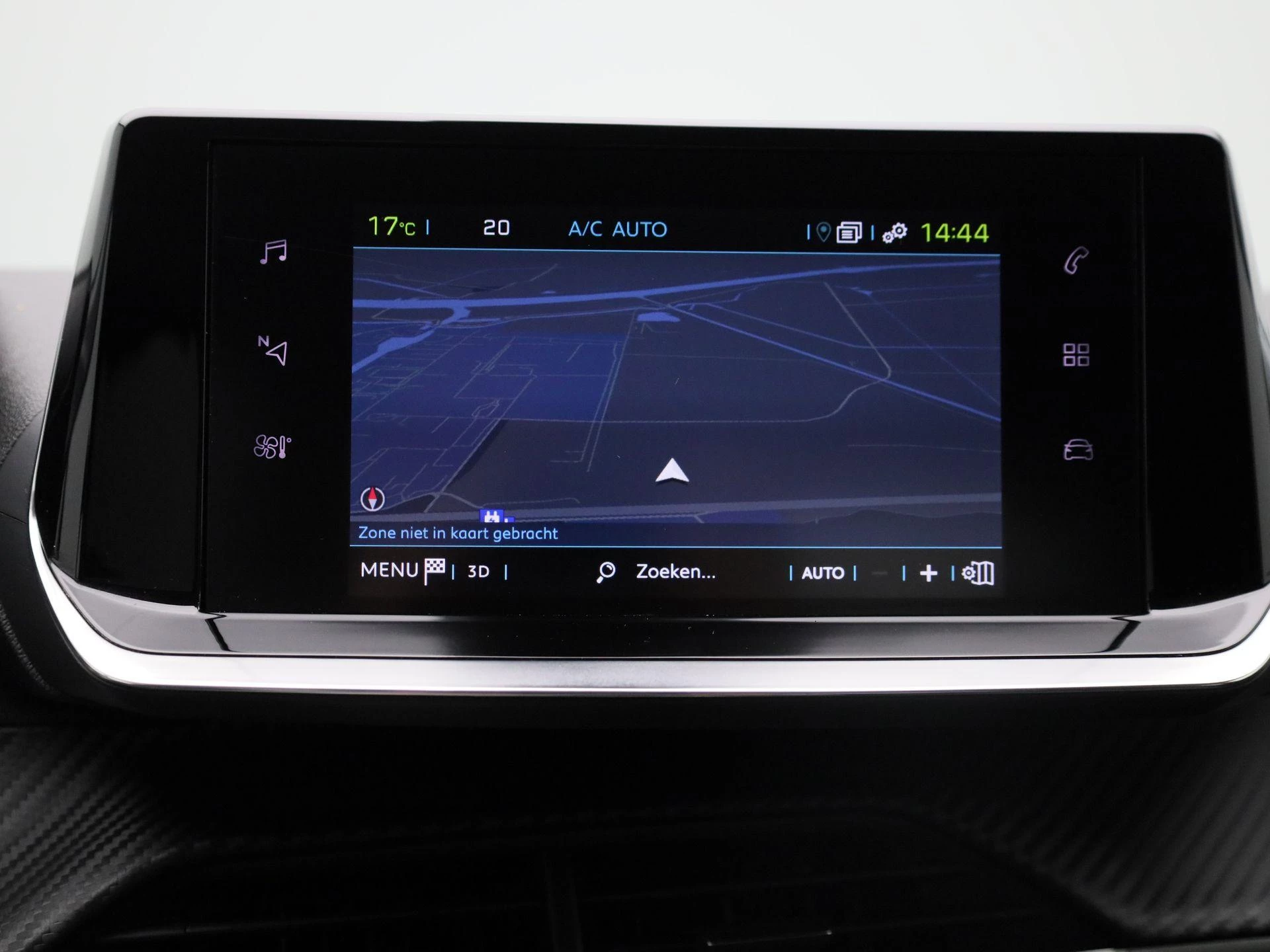 Peugeot-e-208-image-20