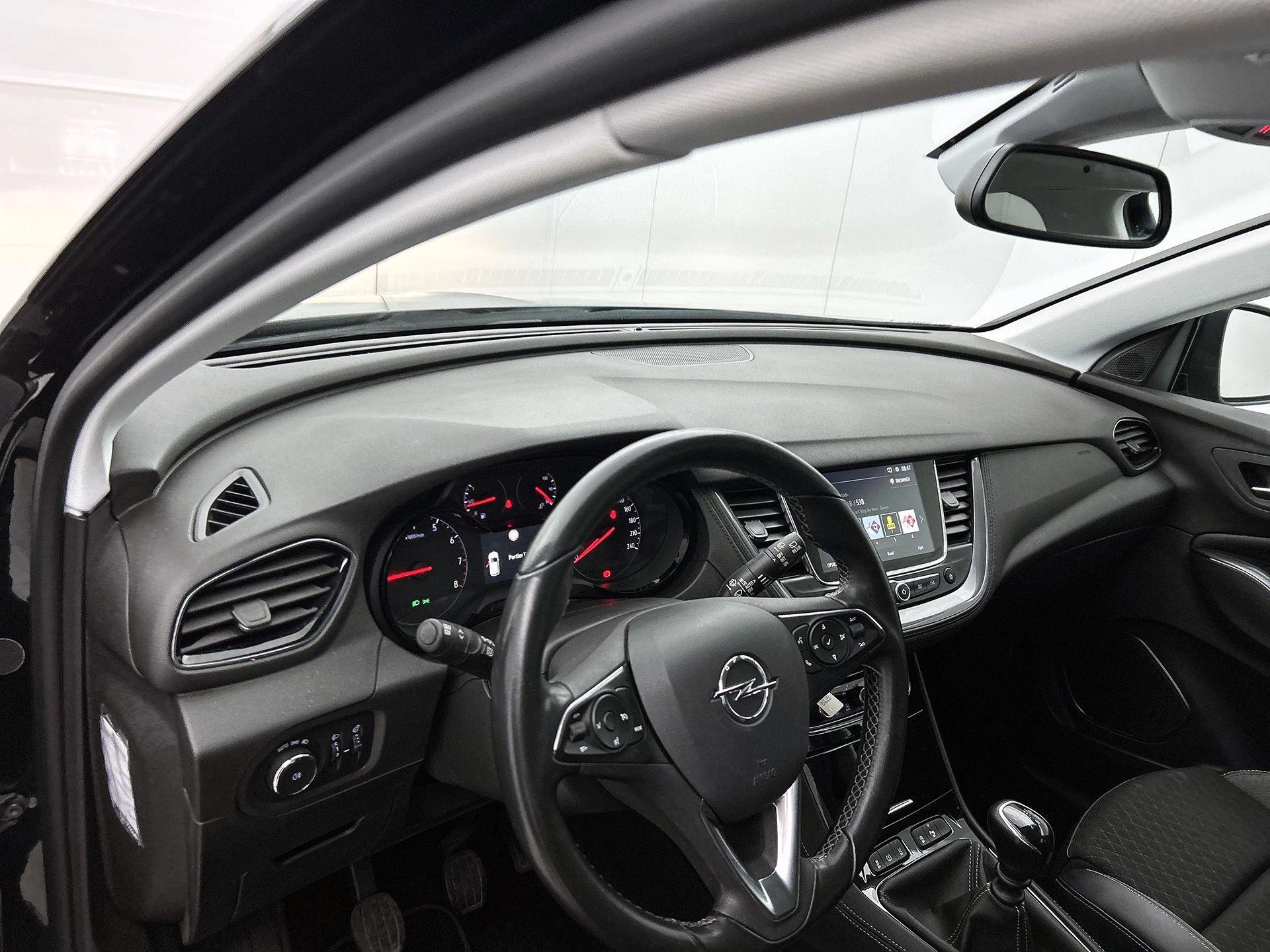 Opel-Grandland X-image-17