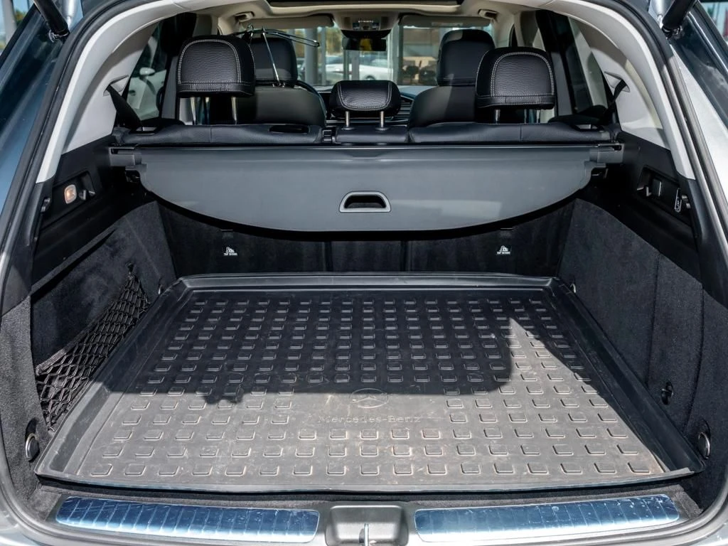 Mercedes-Benz-GLE 400 d-image-15